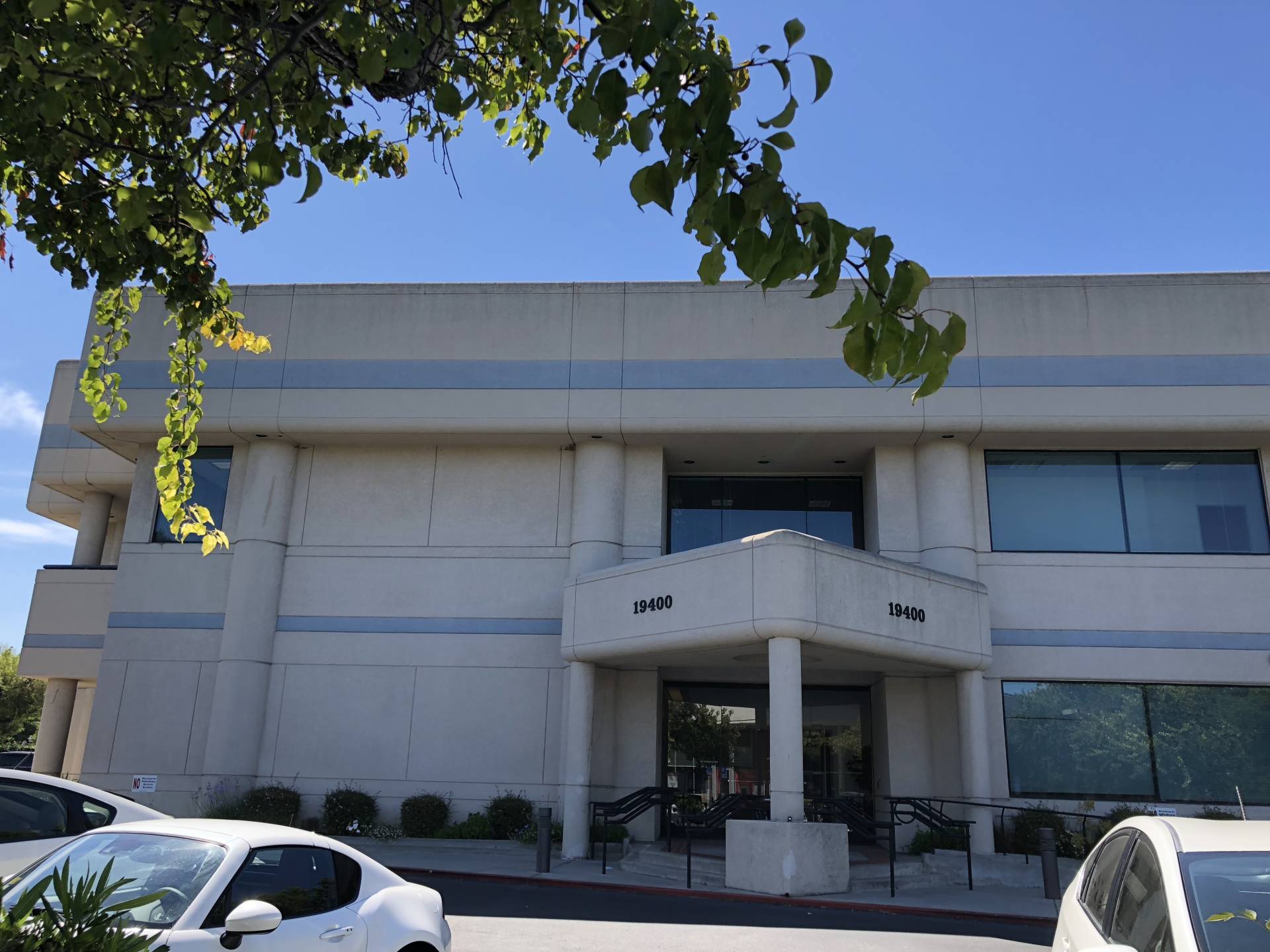 19400 Stevens Creek Blvd JLL Properties US