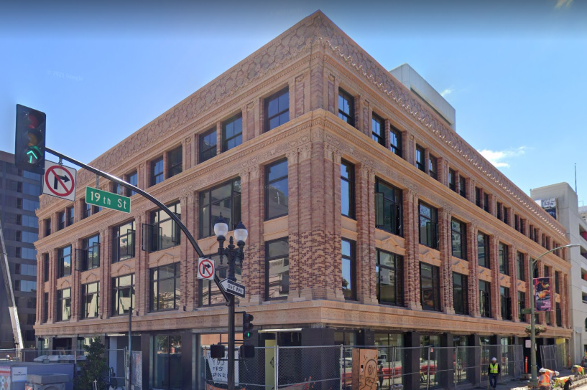 1910 Broadway
