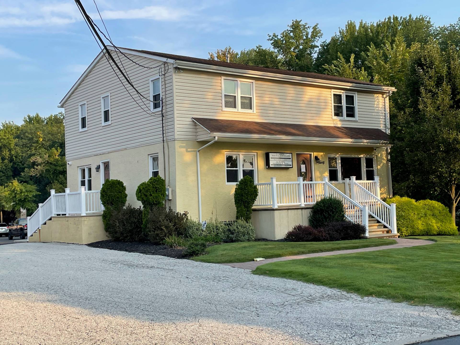30 Rockhill Rd