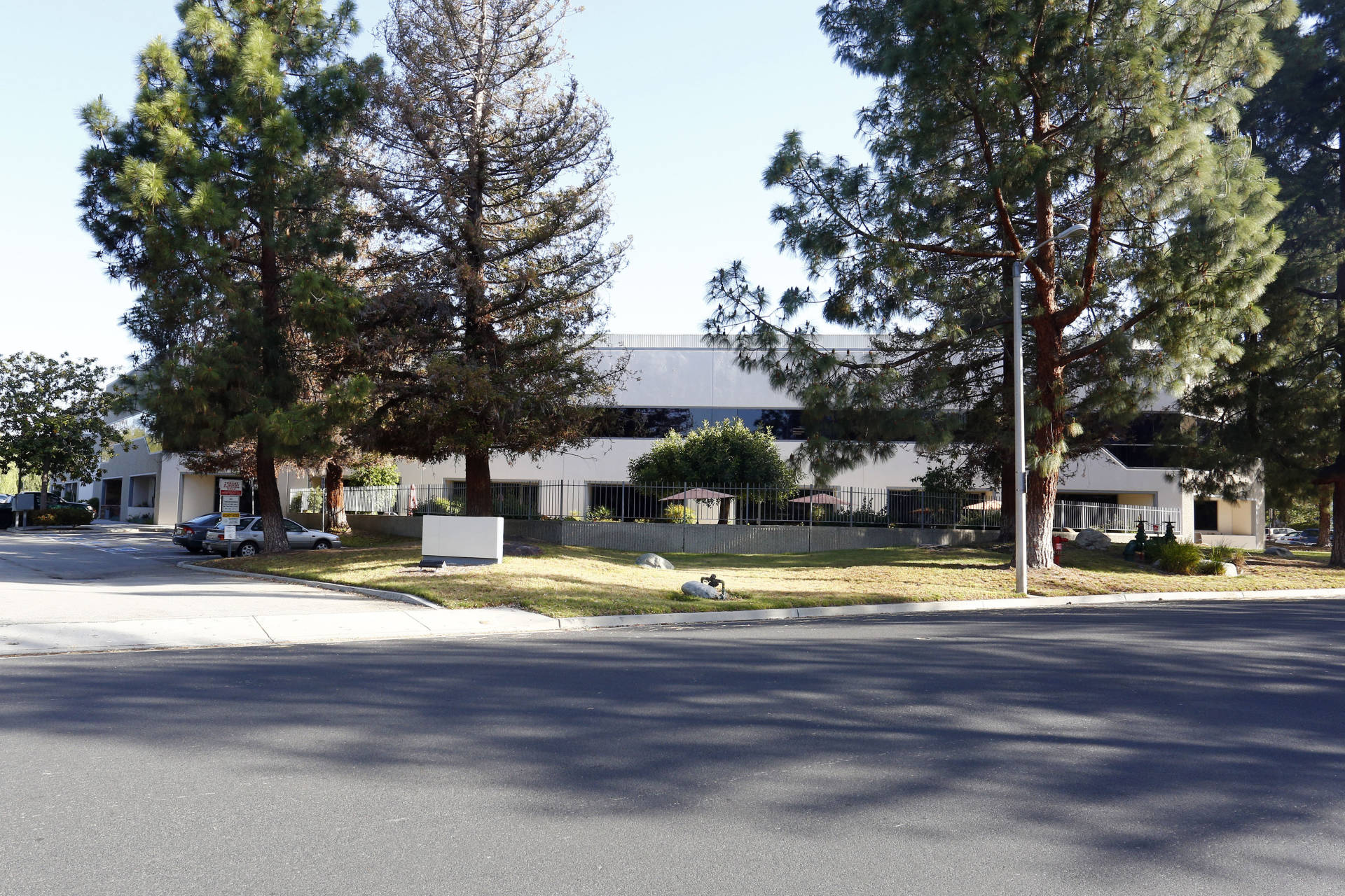 405 Science Dr
