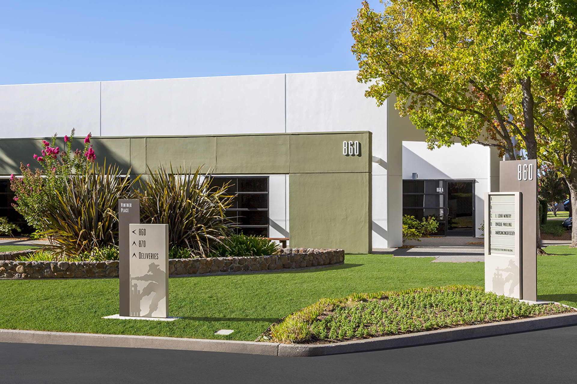 860 Napa Valley Corporate Way