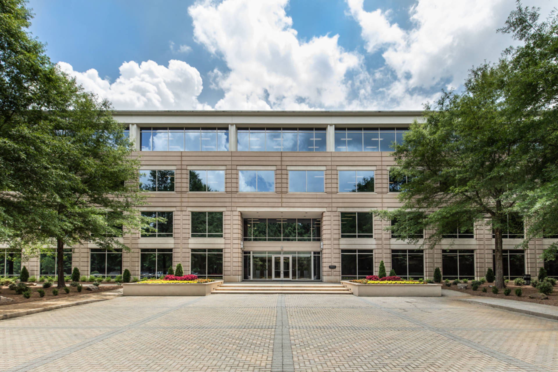 1355 Windward Concourse