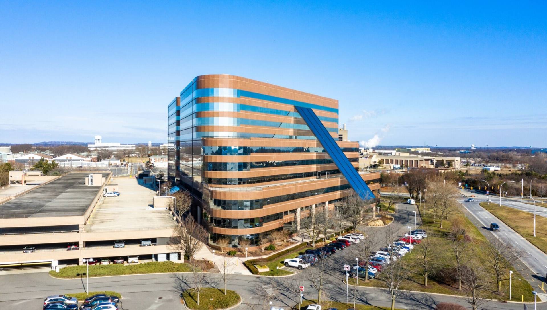 333 Earle Ovington Blvd