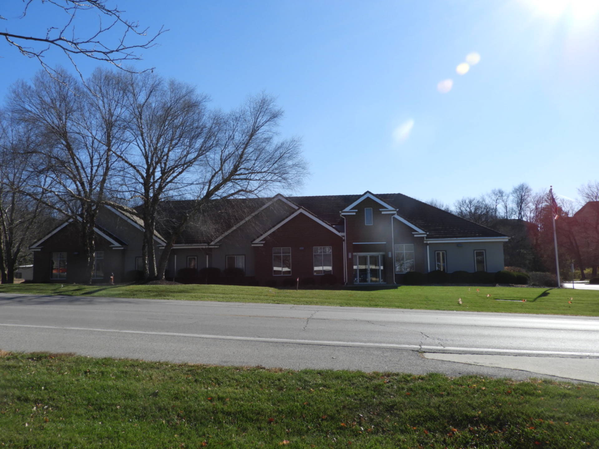 1333 NW Vivion Rd