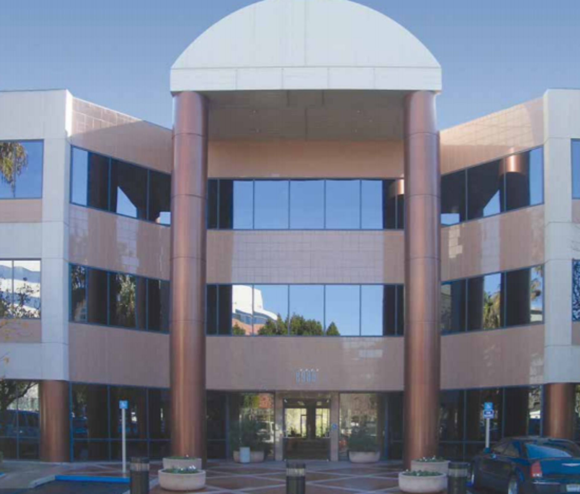 8989 Rio San Diego Dr