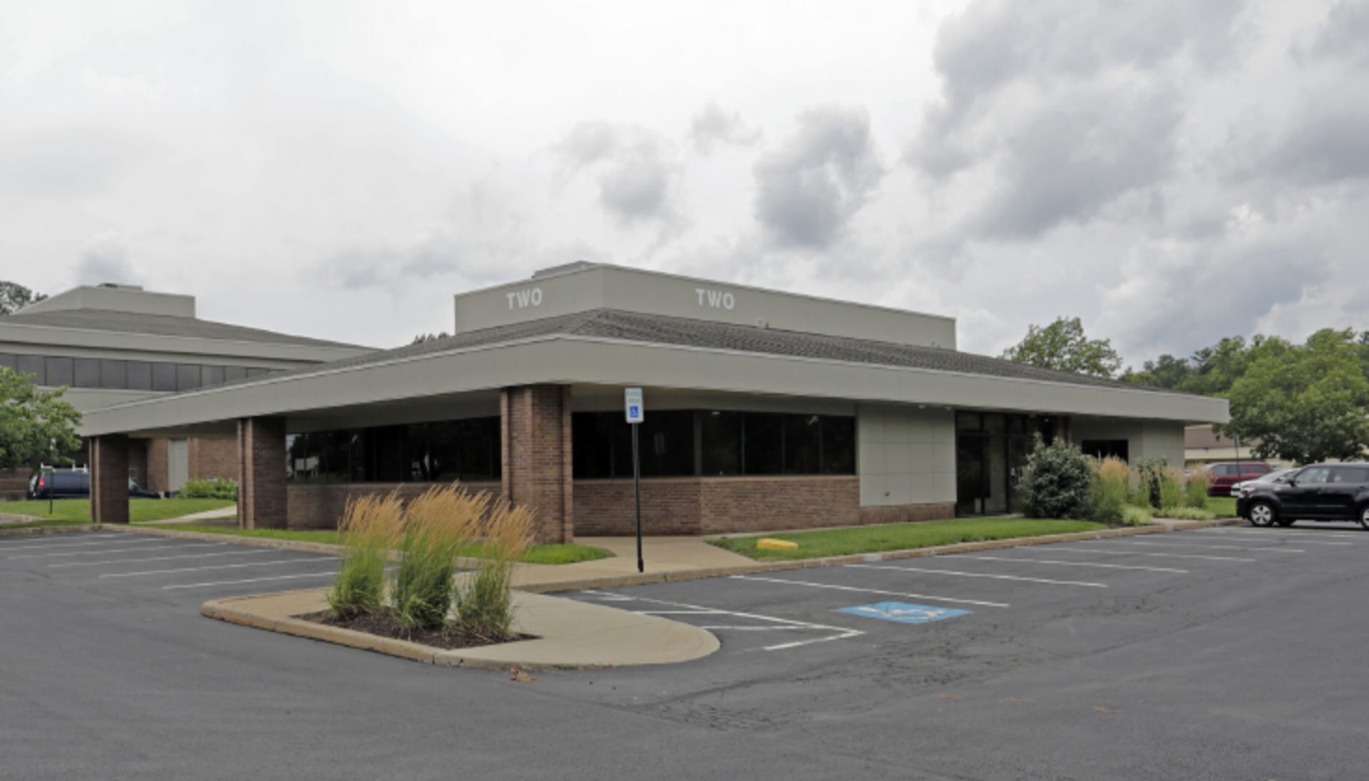 300 Welsh Rd