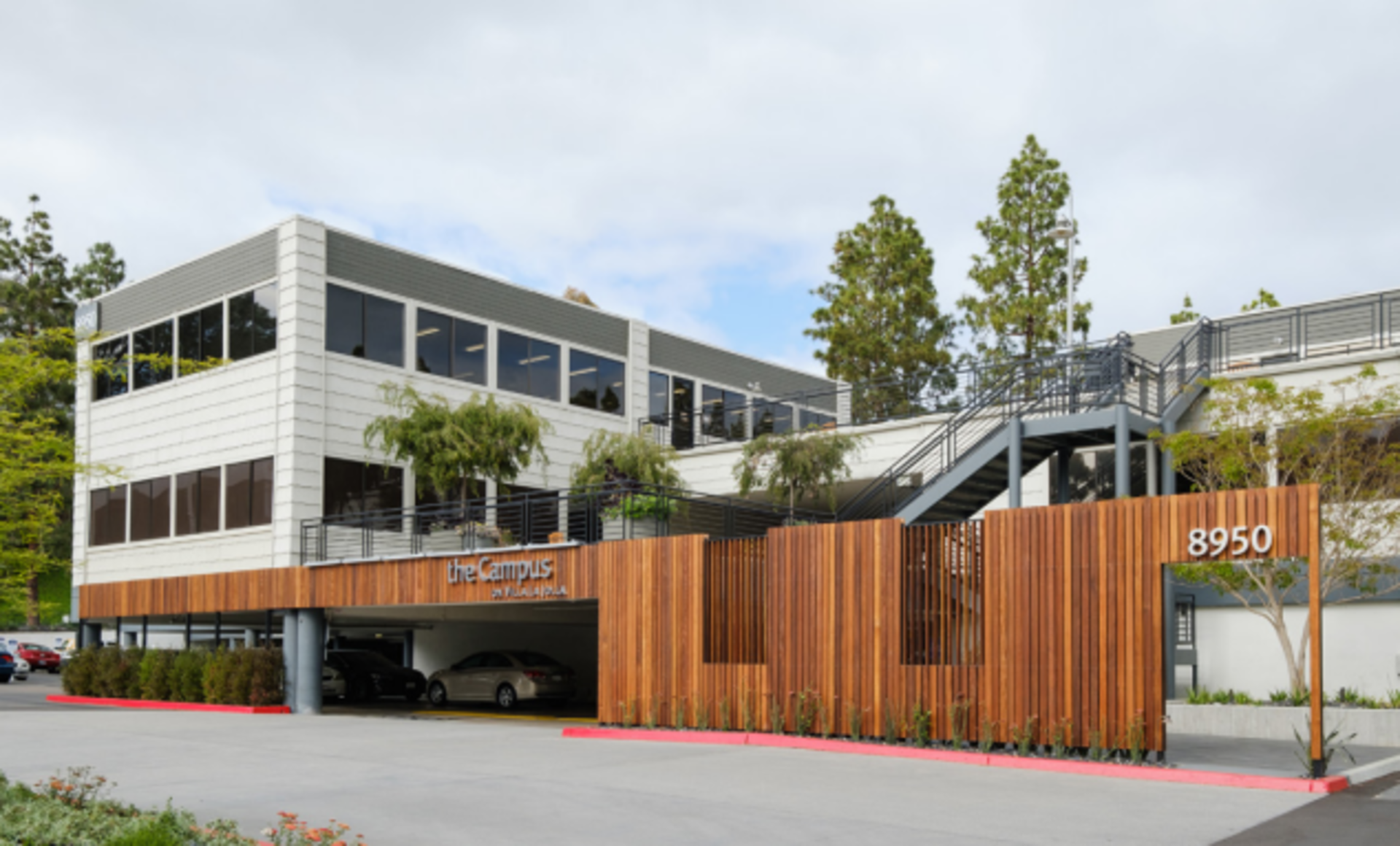 8950 Villa La Jolla Dr
