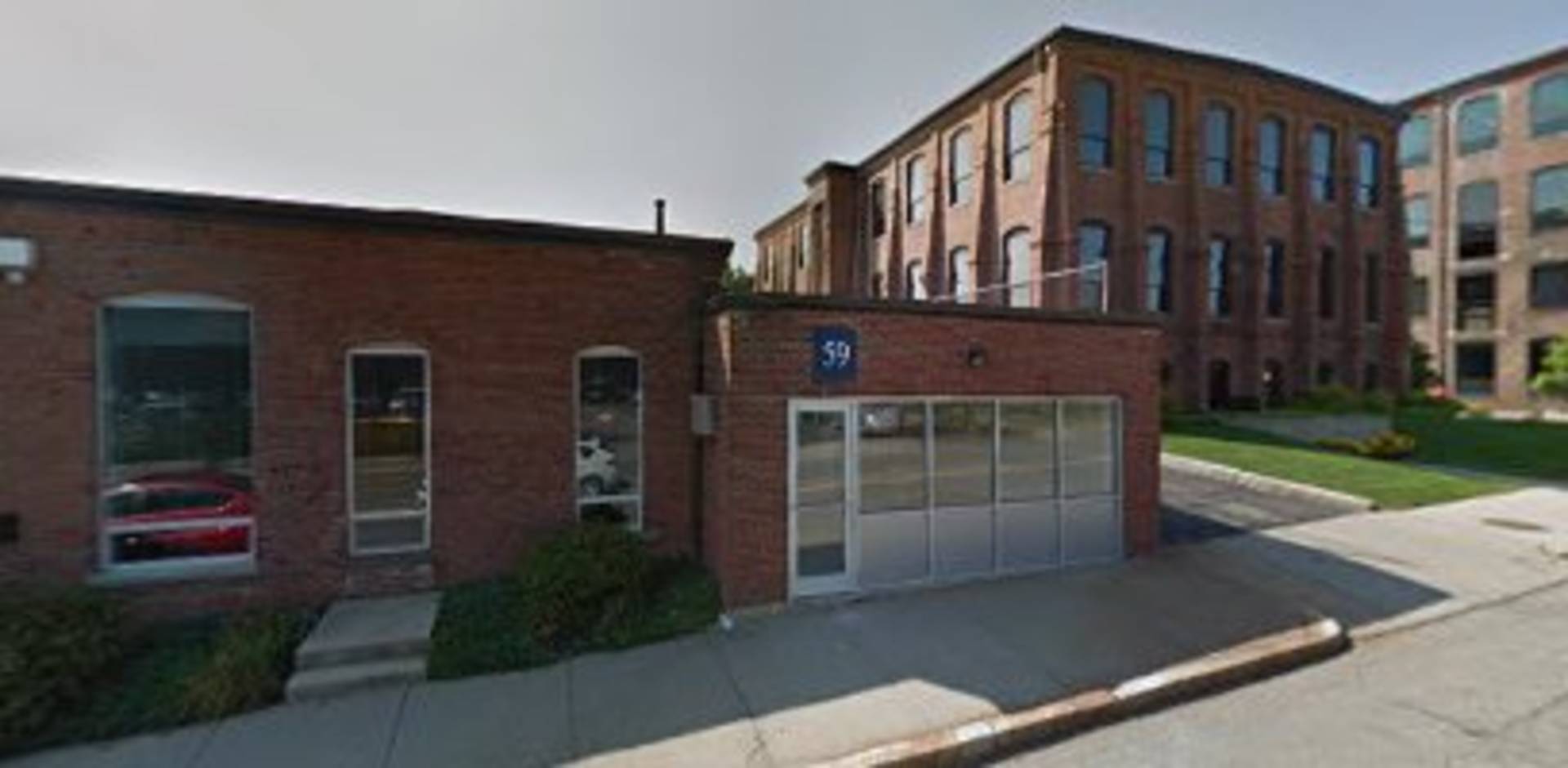 59-83 Chapel St