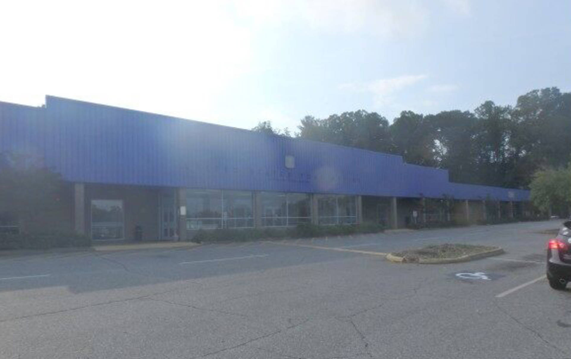 320 Sanford Dr