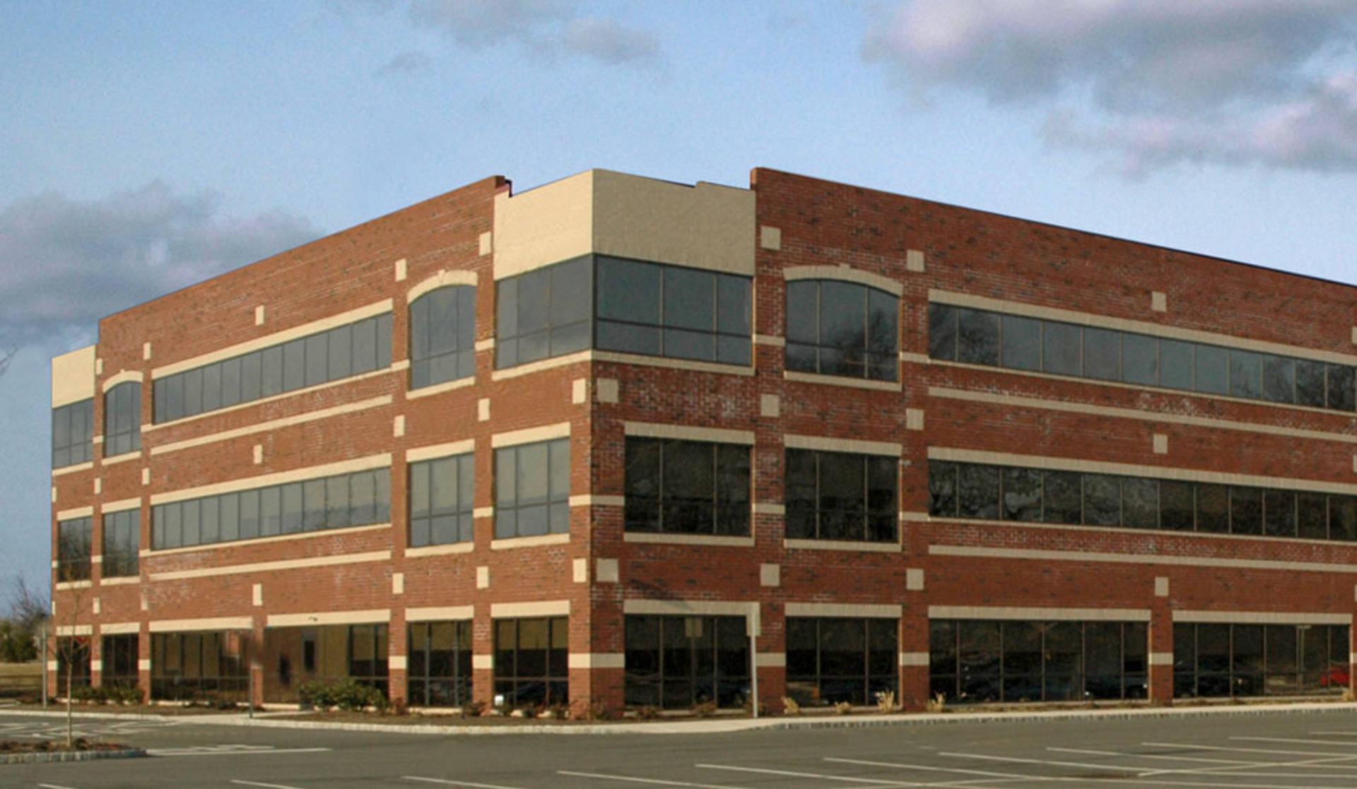 700 Horizon Dr