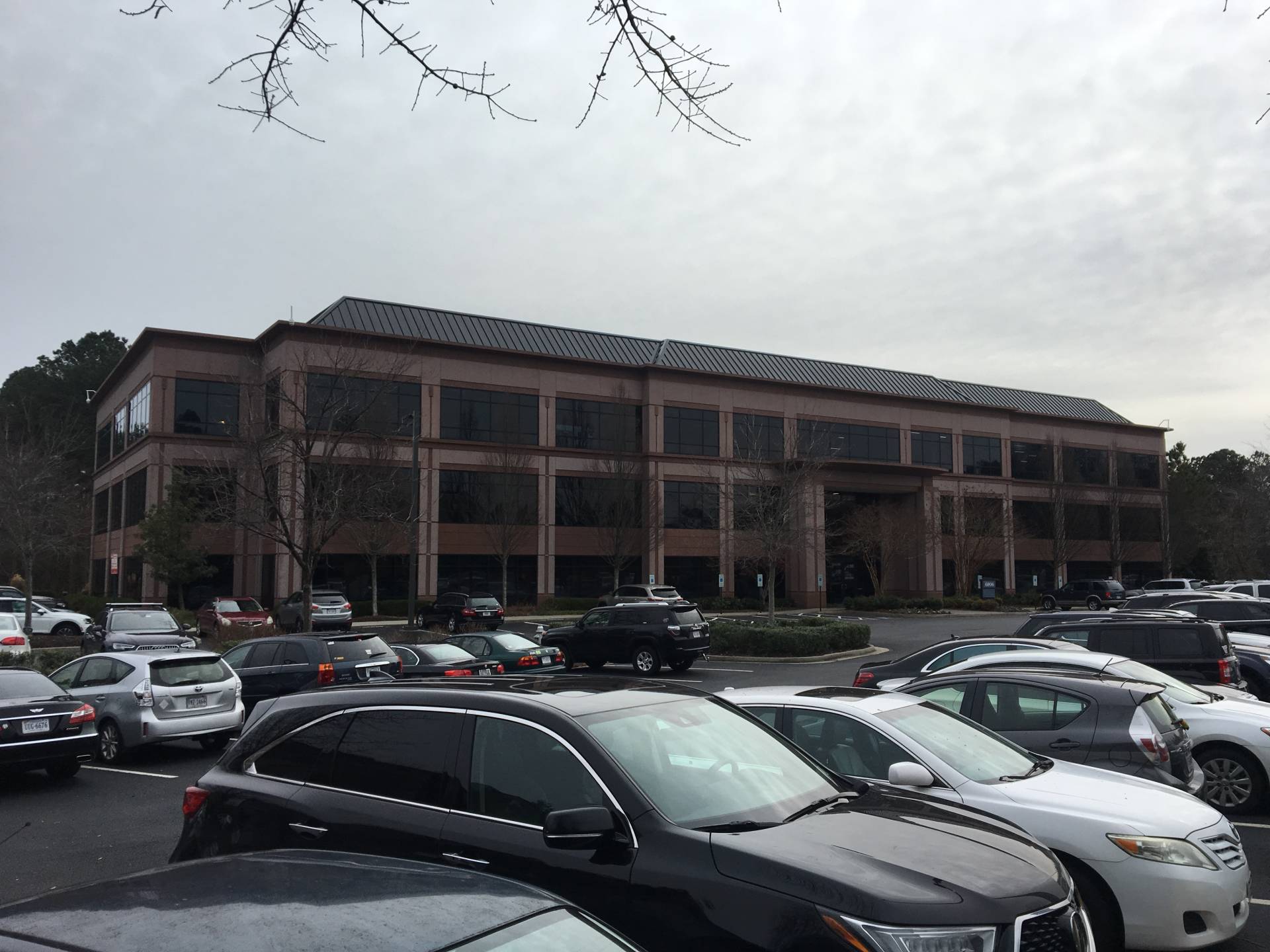 6806 Paragon Pl
