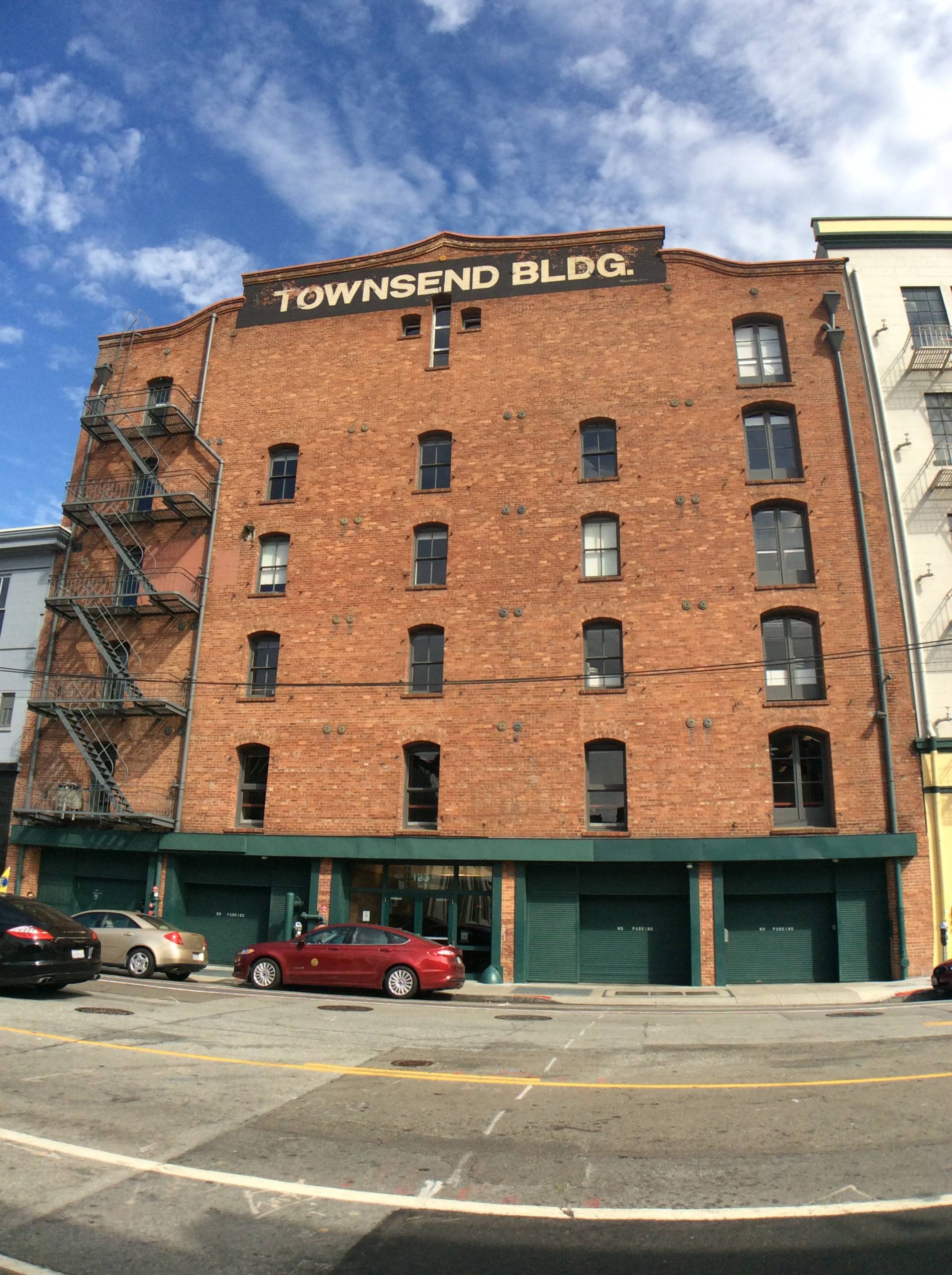 123 Townsend St