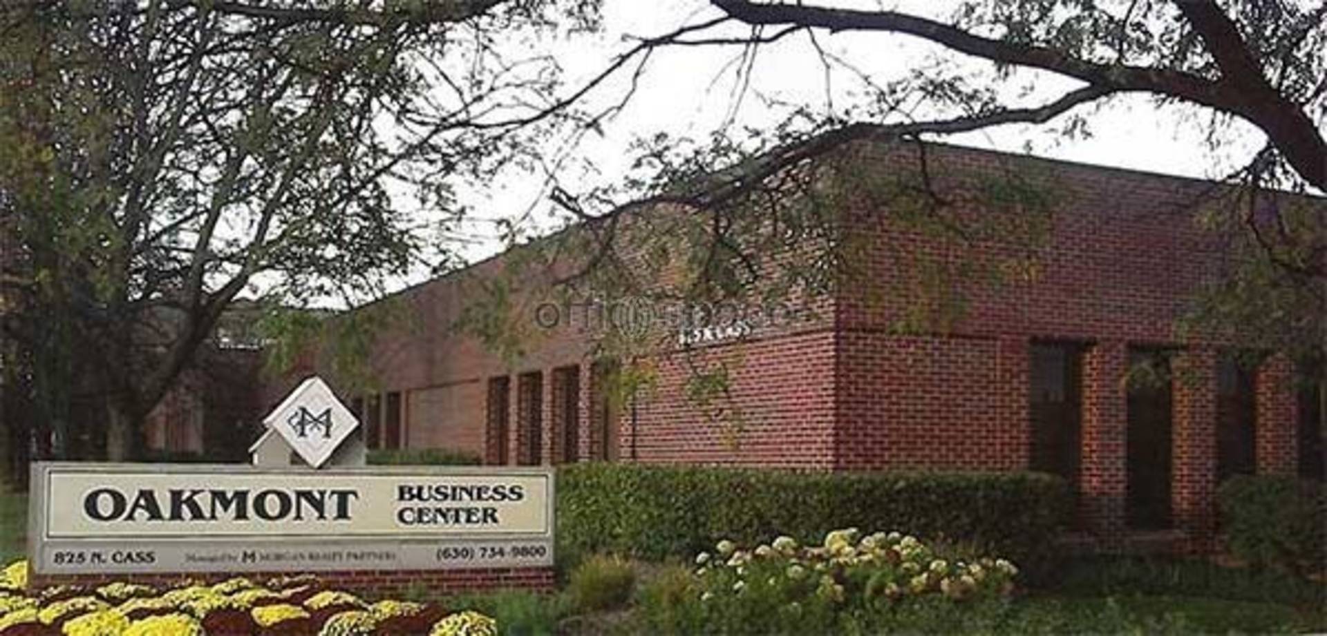 Oakmont Business Center Bldg 200, 825 N Cass Ave JLL Properties US