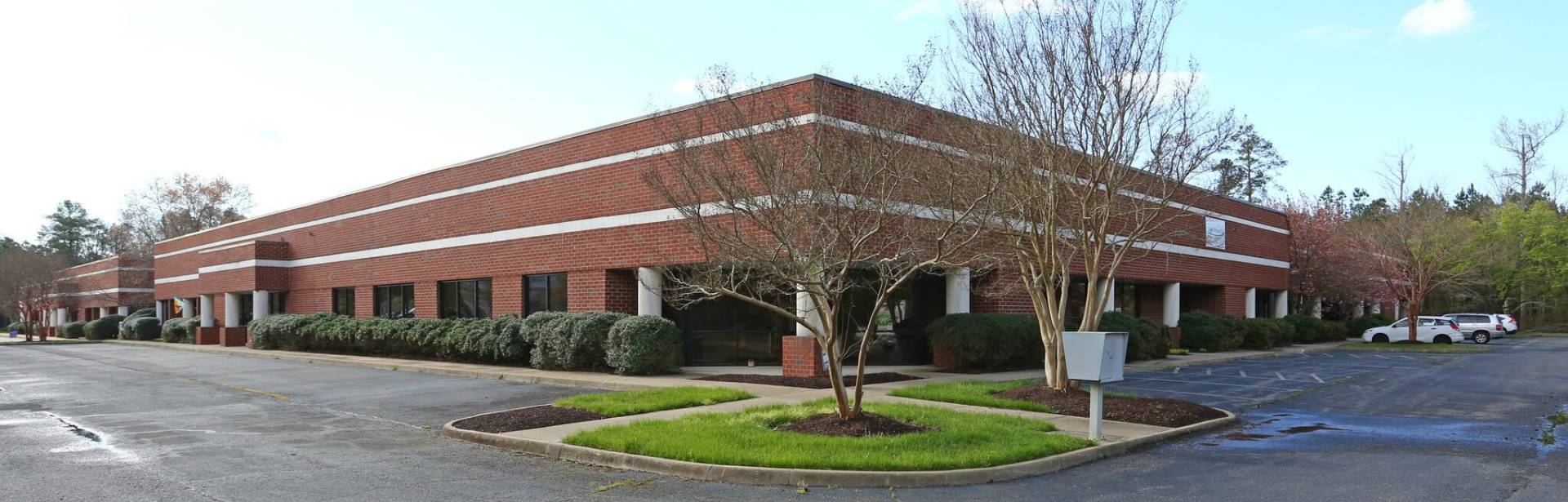323 Hill Carter Pkwy