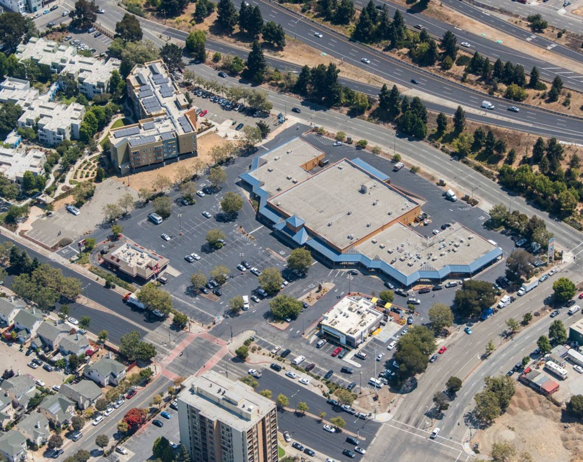 800-900 Market St