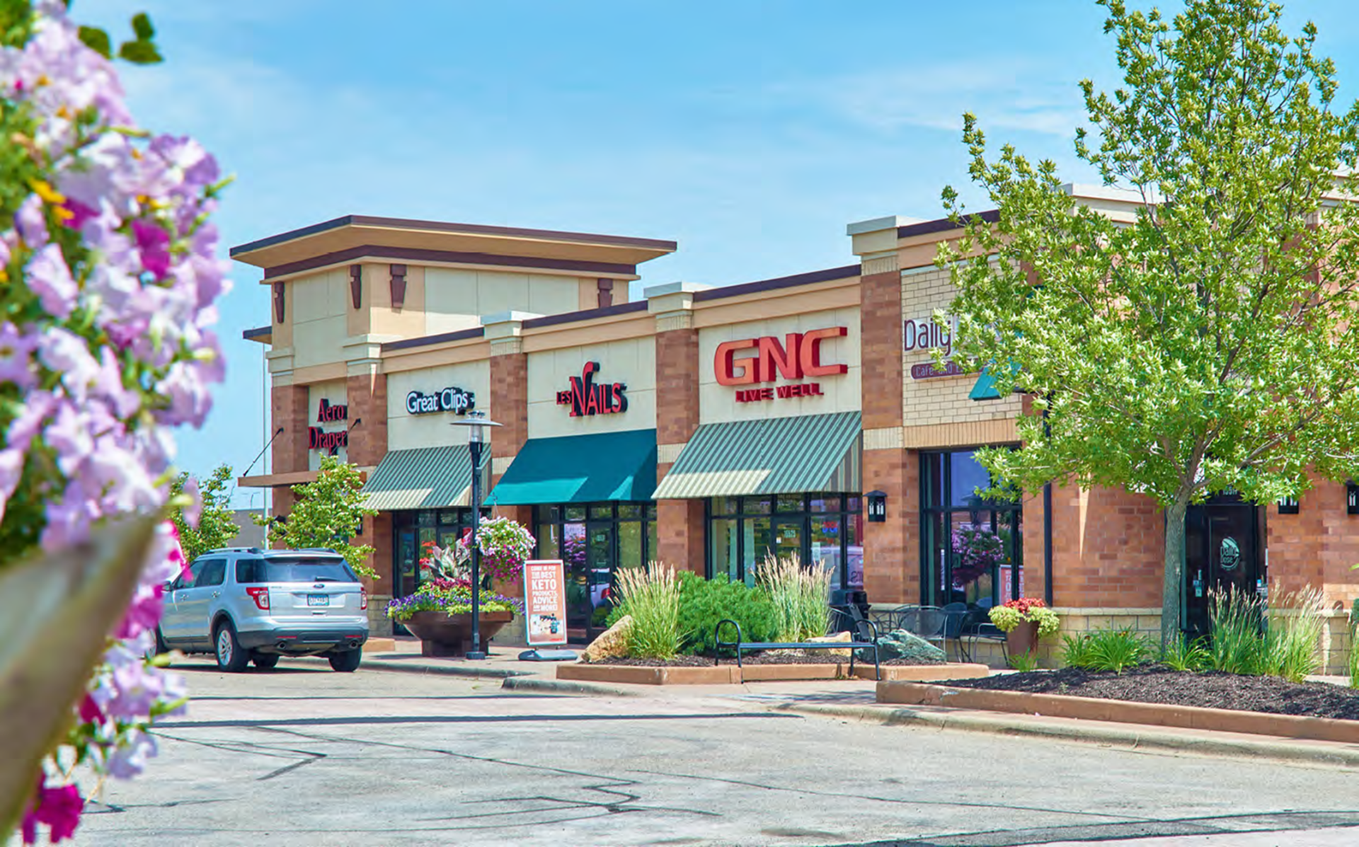 9881 Maple Grove Pkwy