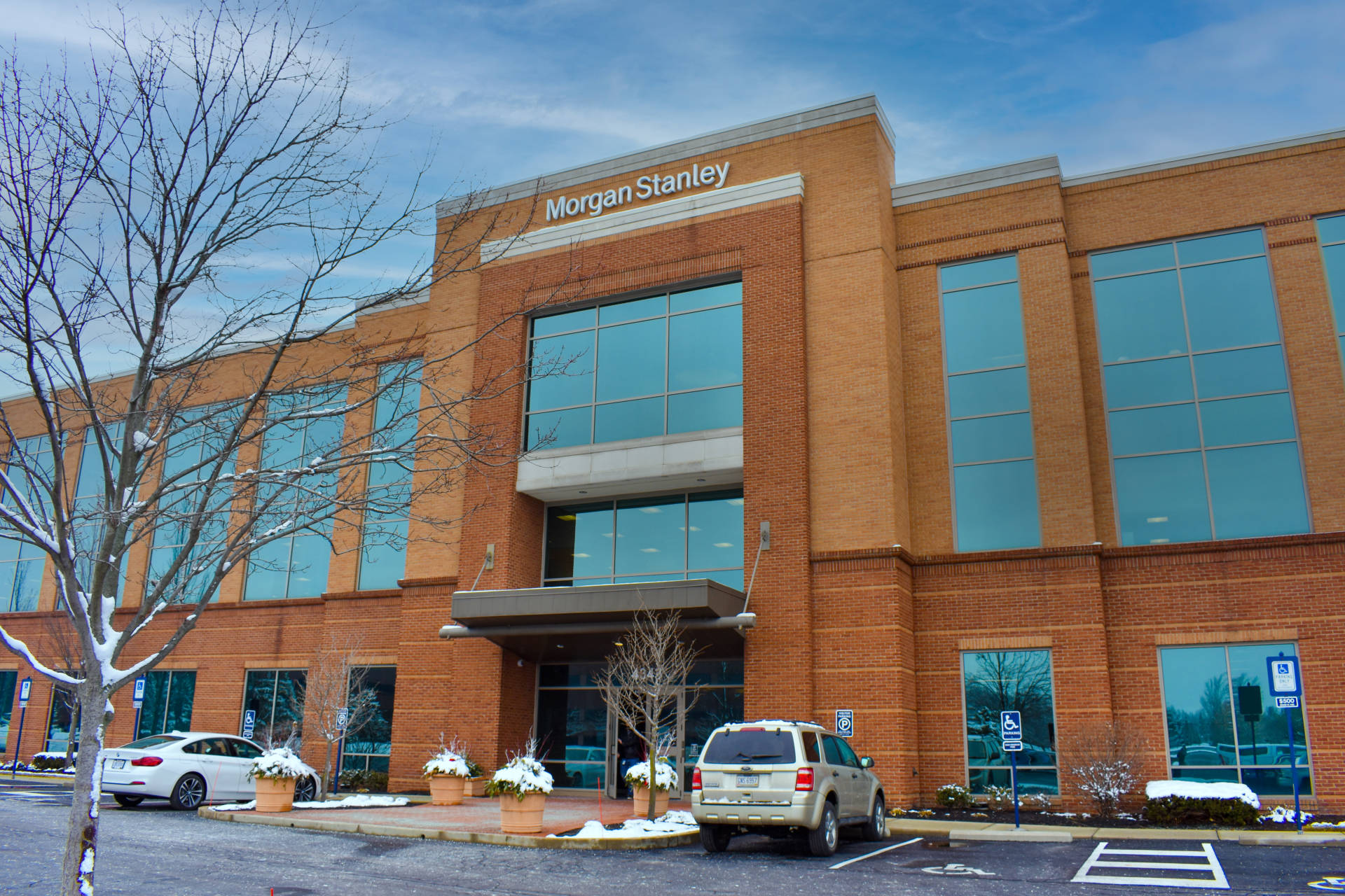 4343 Easton Commons