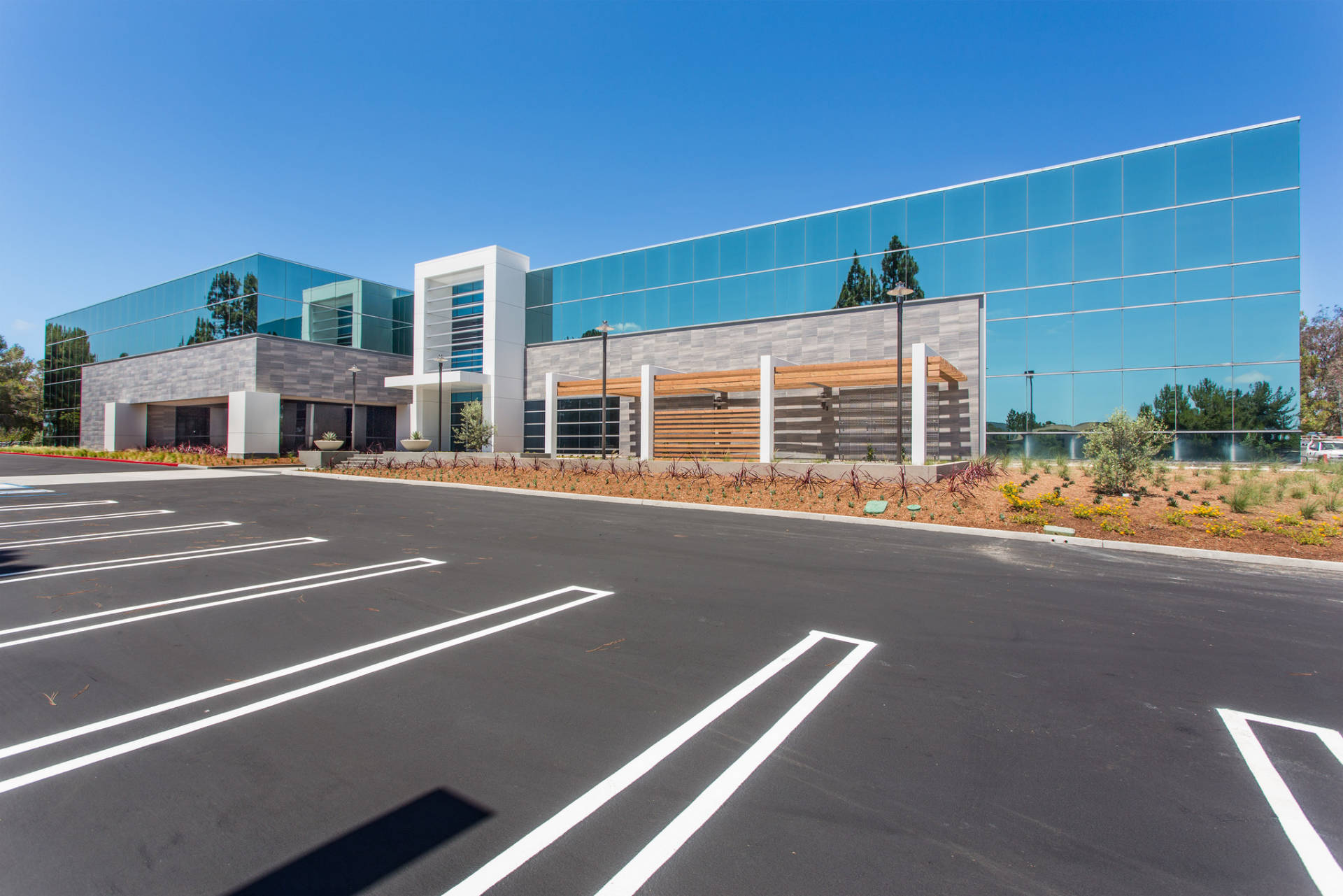 15255 Innovation Dr | JLL Properties - US