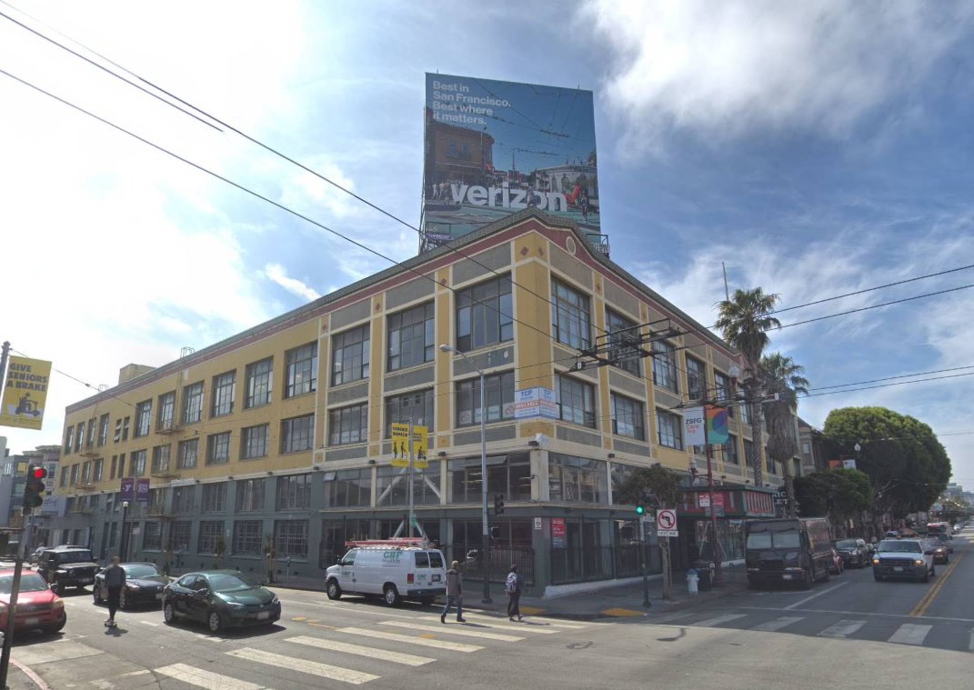 2101-2129 Mission St
