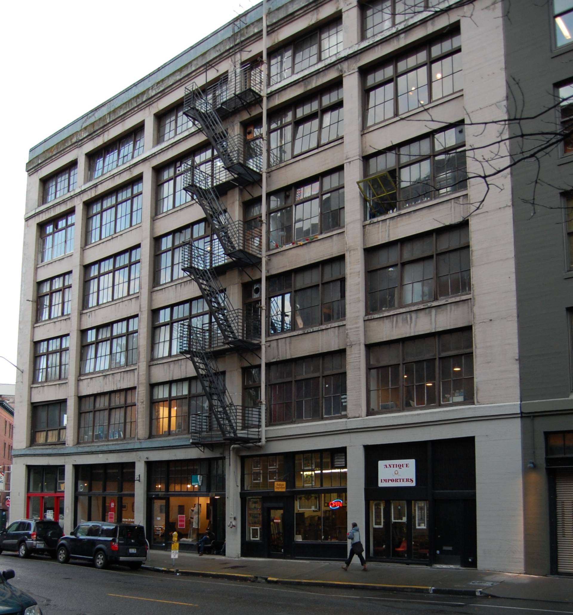 615-621 Western Ave