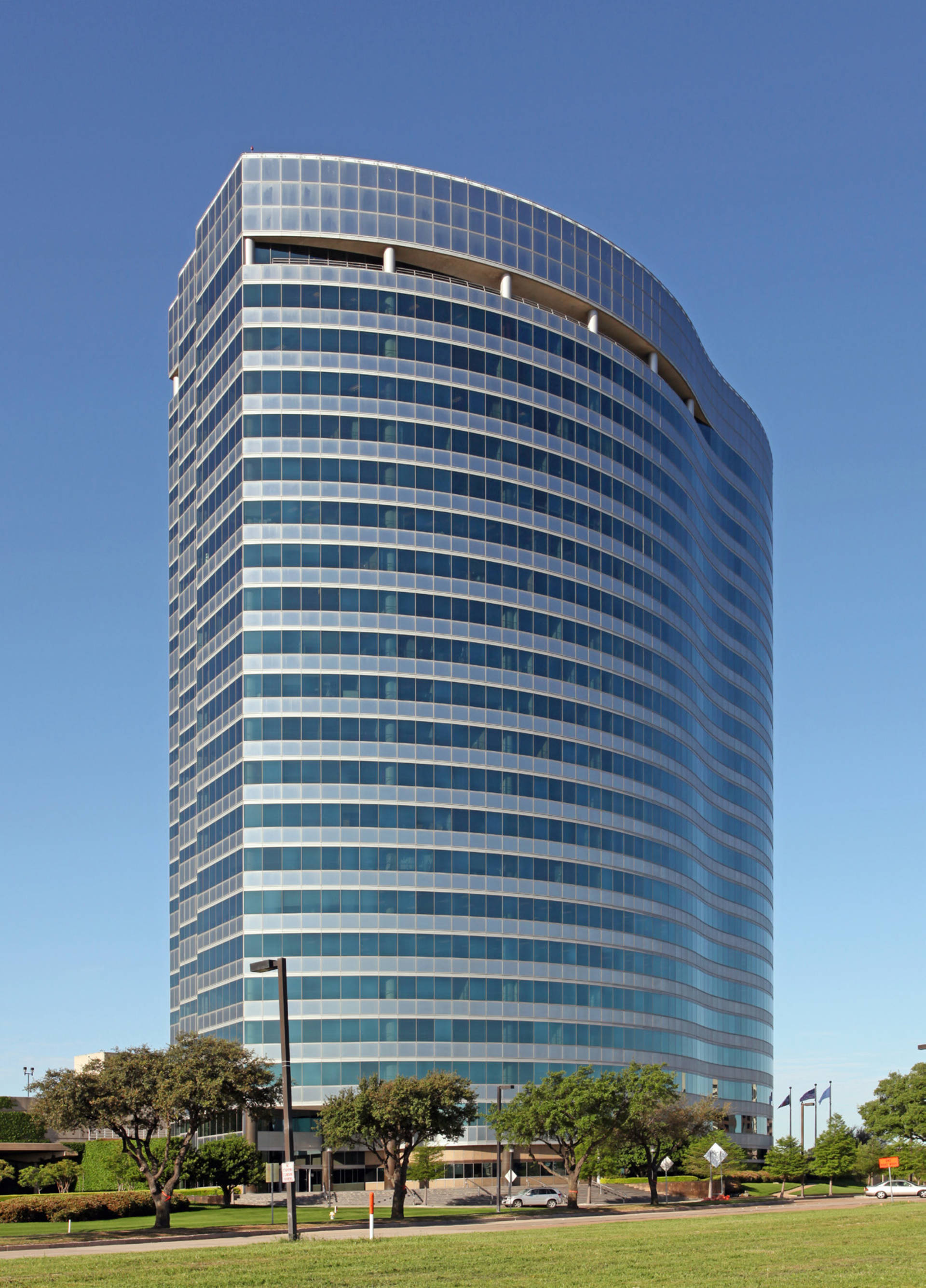 600 E Las Colinas Blvd
