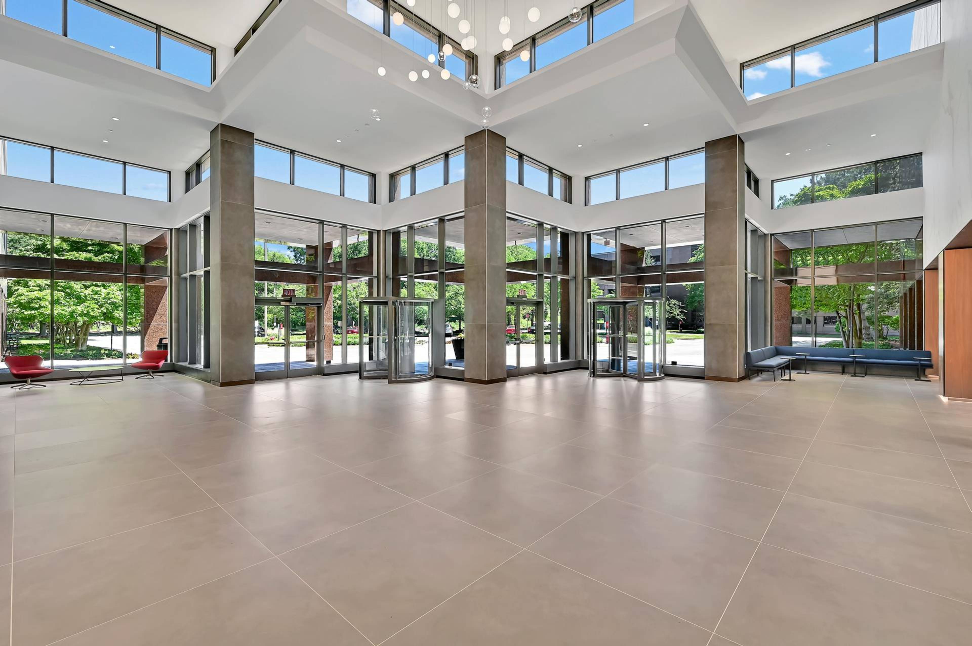 Riverway East, 6133 N River Rd JLL Properties US