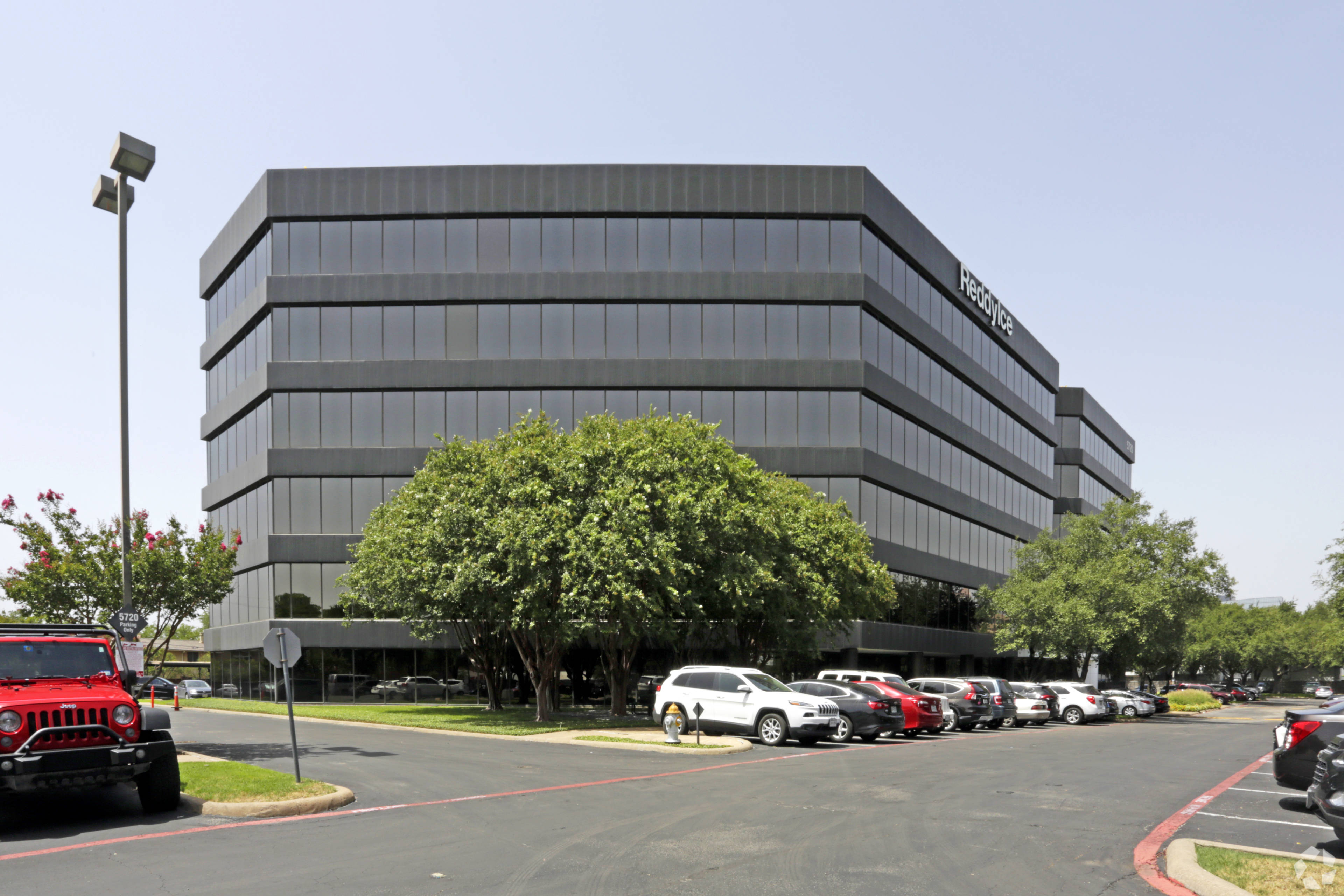5720 LBJ at Midtown Office Center, 5720 Lyndon B Johnson Fwy JLL