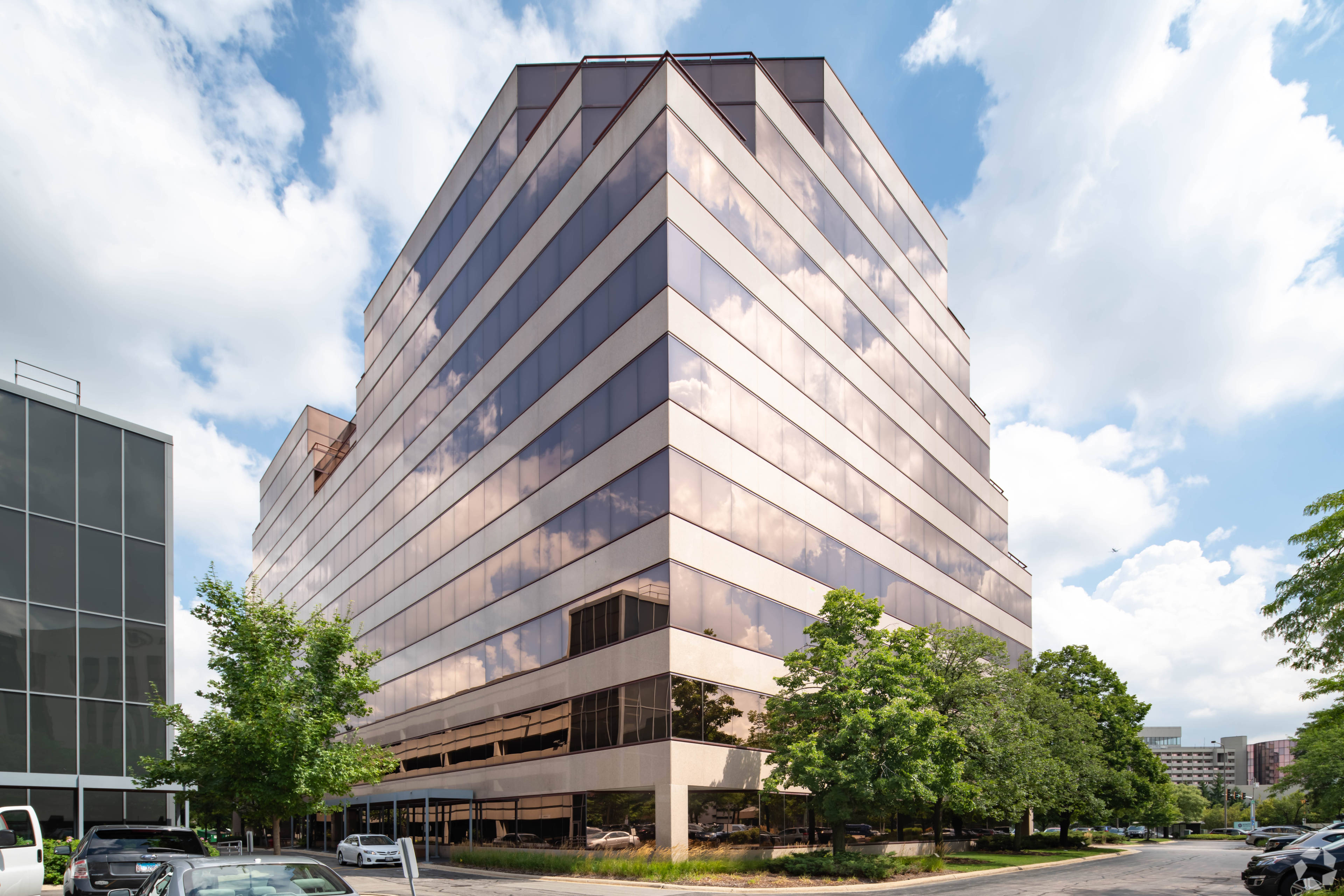 Columbia Centre I, 5600 N River Rd | JLL Properties - US