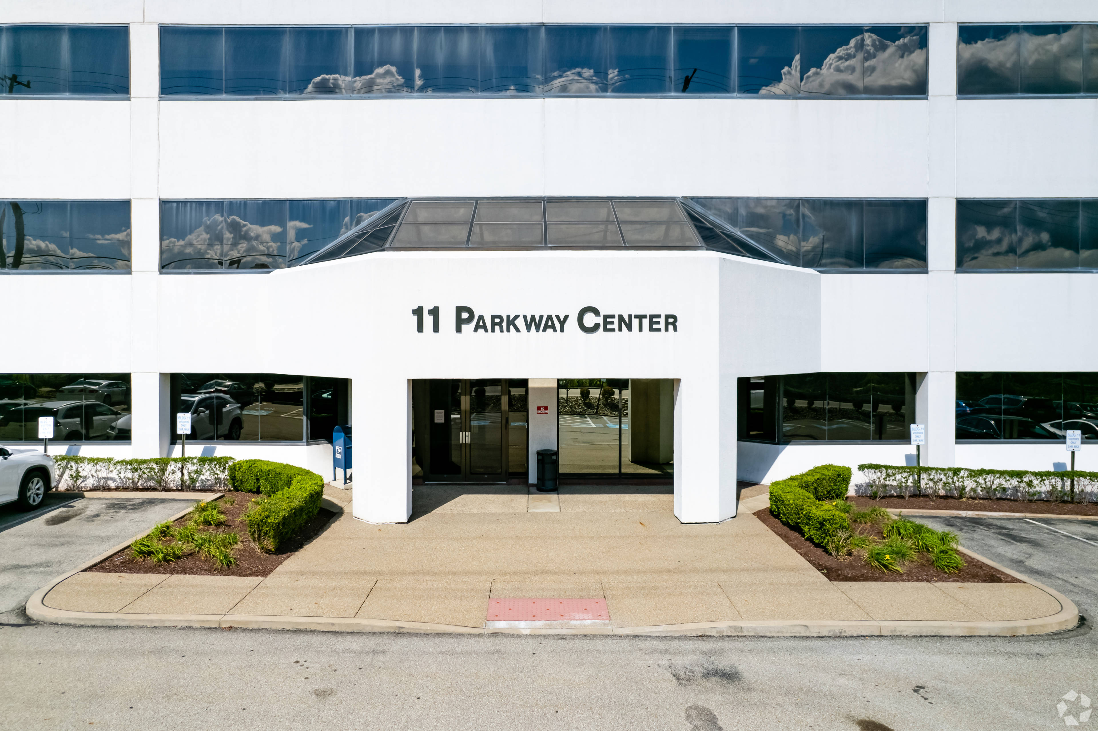 11 Parkway Center, 875 Greentree Rd JLL Properties US