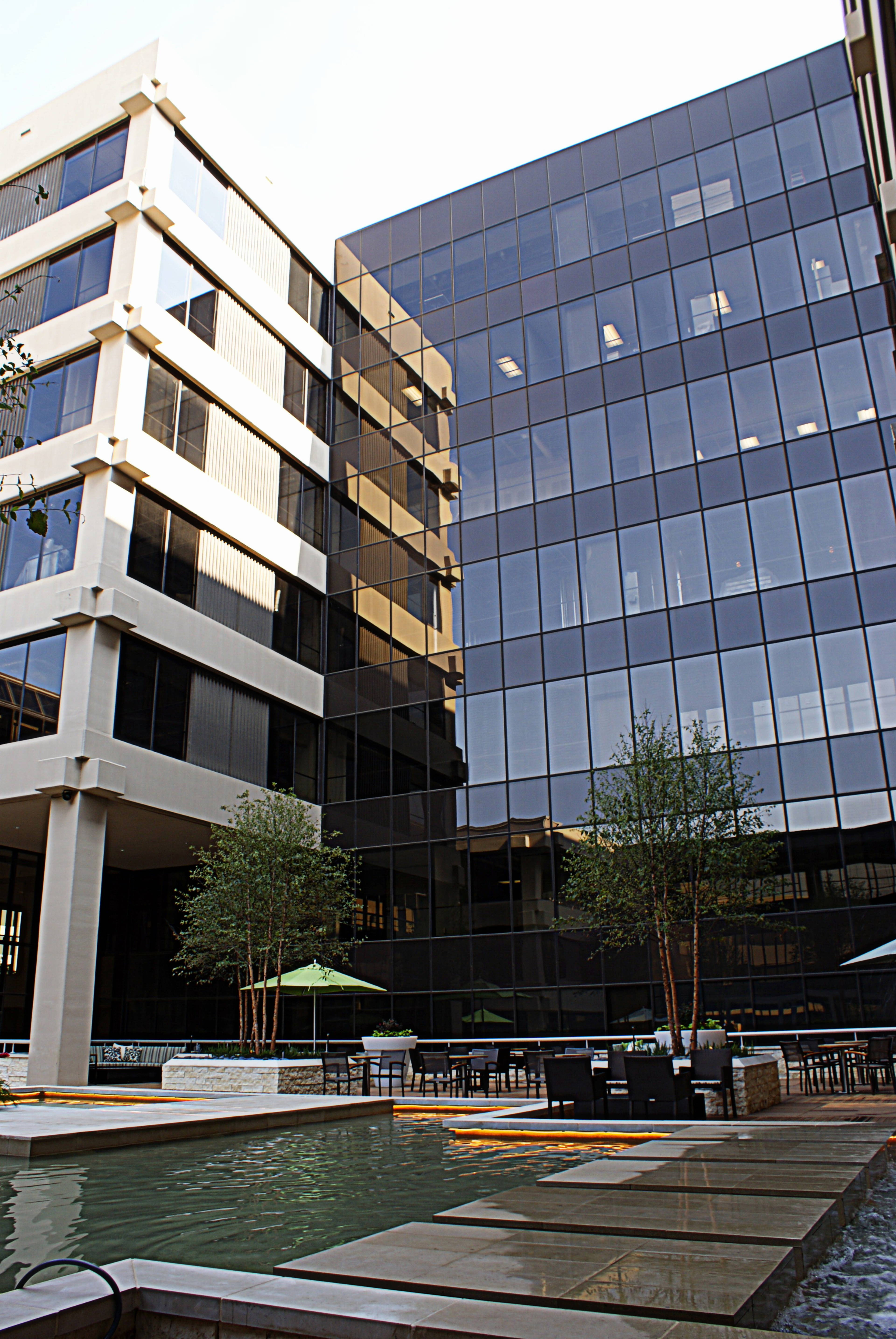 Carpenter Building, 250 E John Carpenter Fwy JLL Properties US