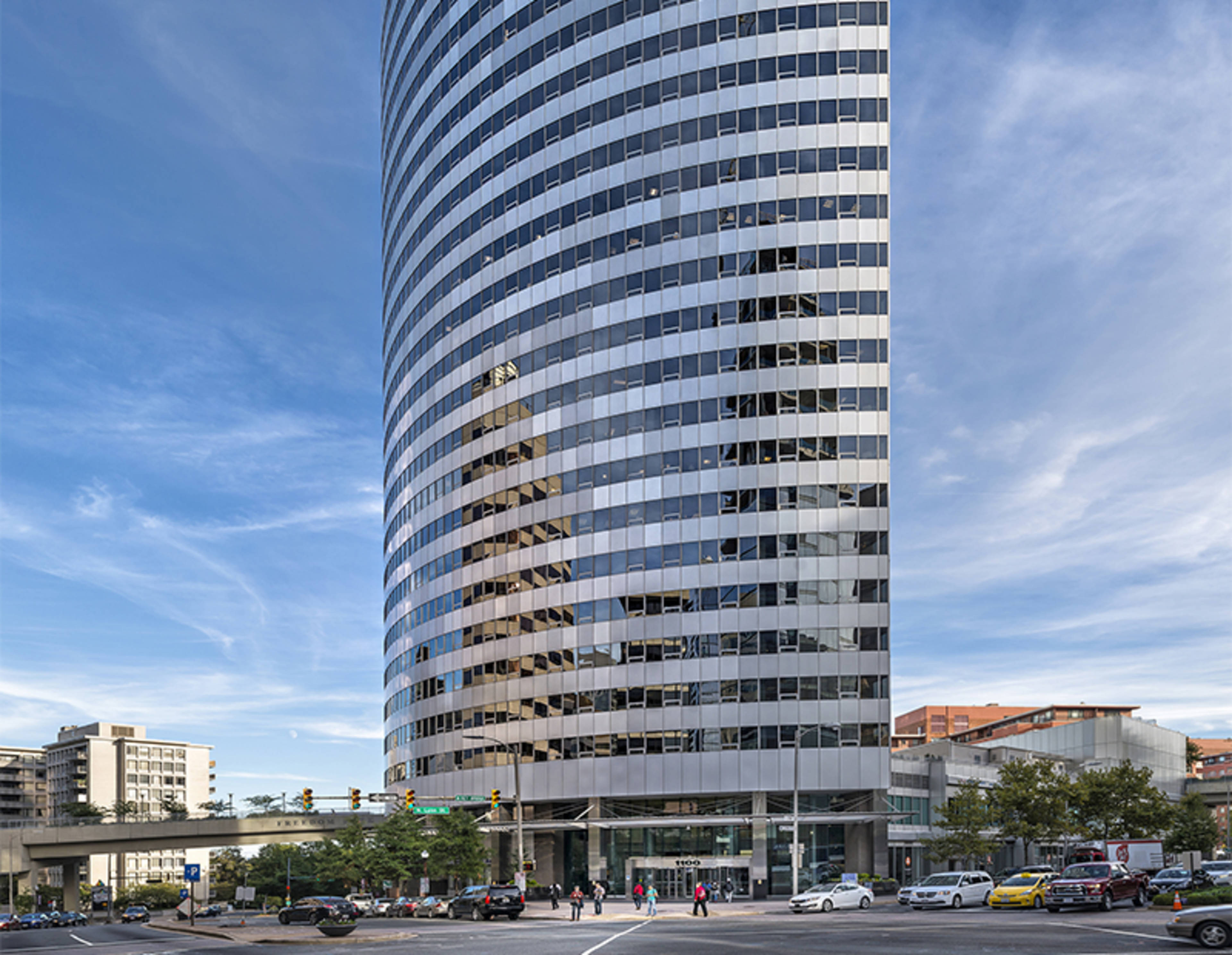 Twin Towers, 1100 Wilson Blvd JLL Properties US