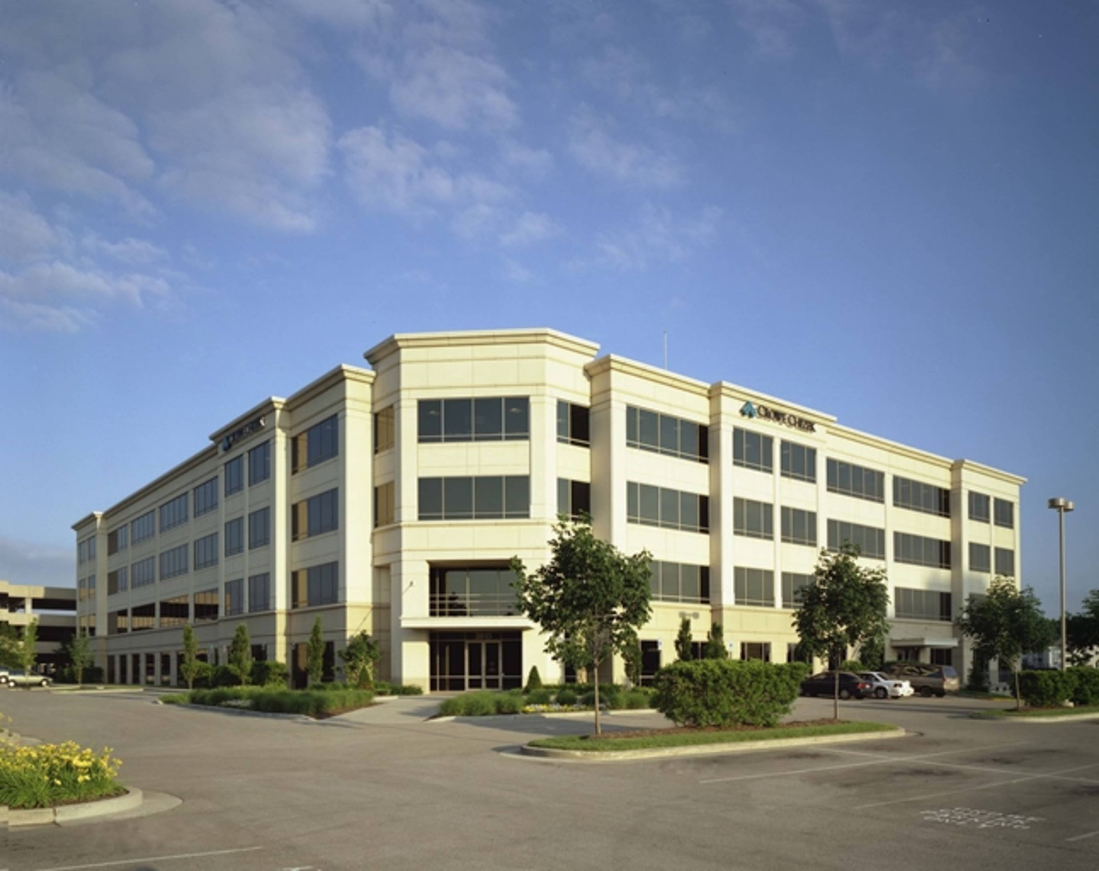 One River Crossing, 3815 River Crossing Pkwy JLL Properties US