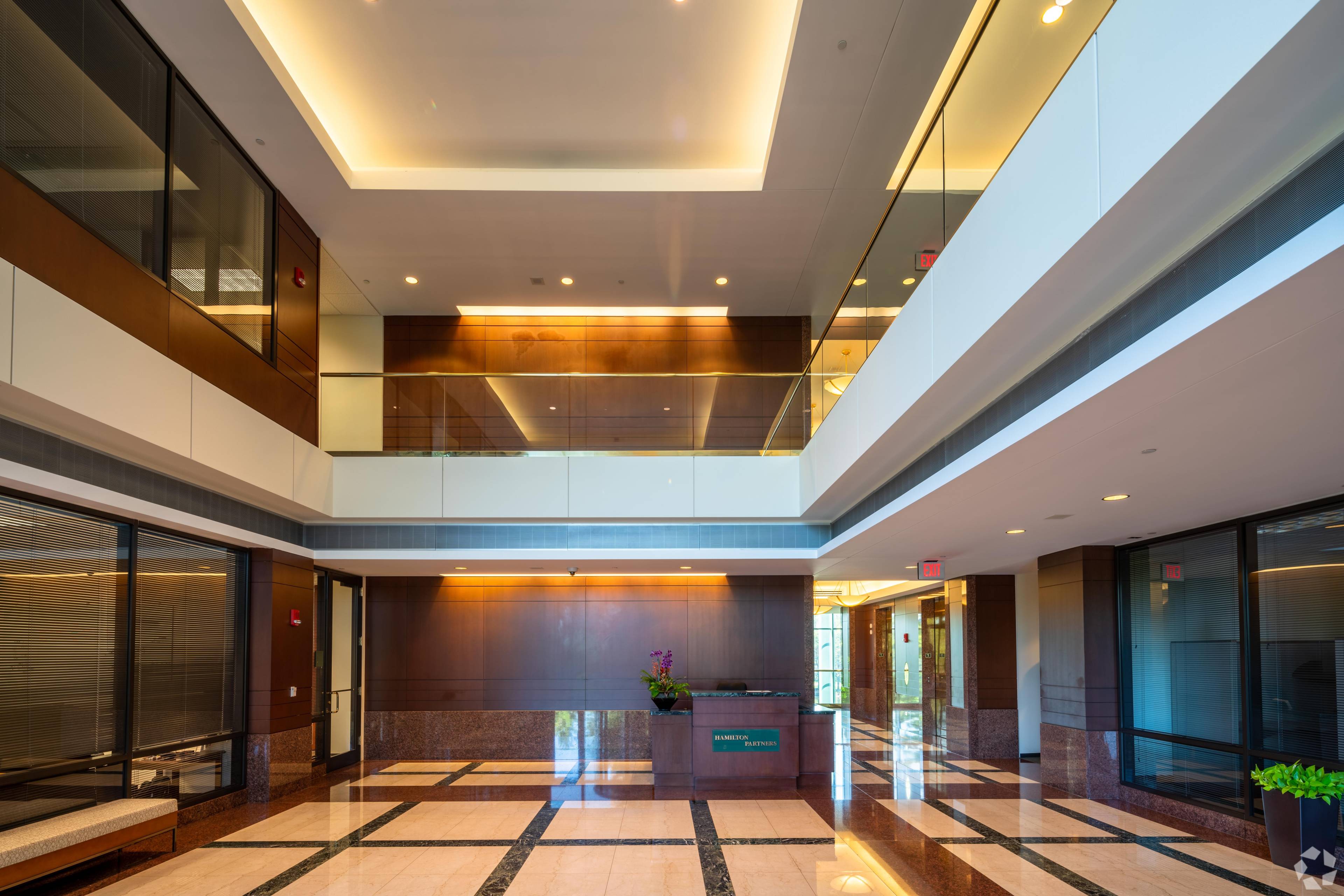 Esplanade V, 3250 Lacey Rd JLL Properties US