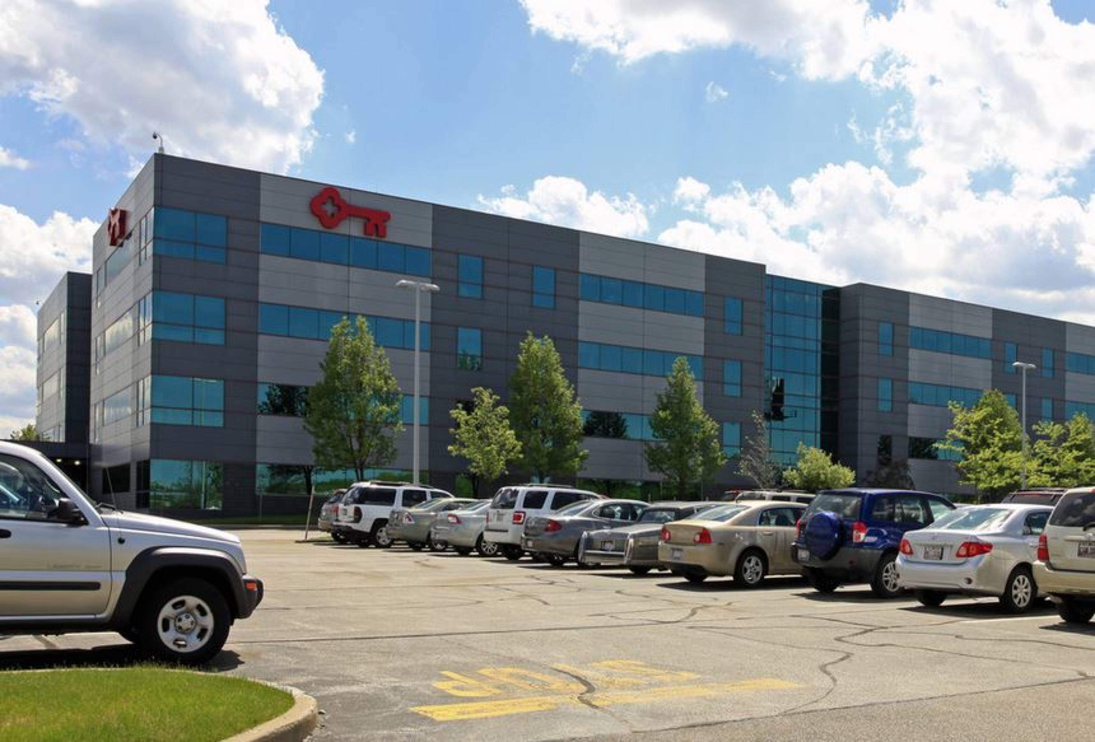 KeyBank, 4900 Tiedeman Rd JLL Properties US