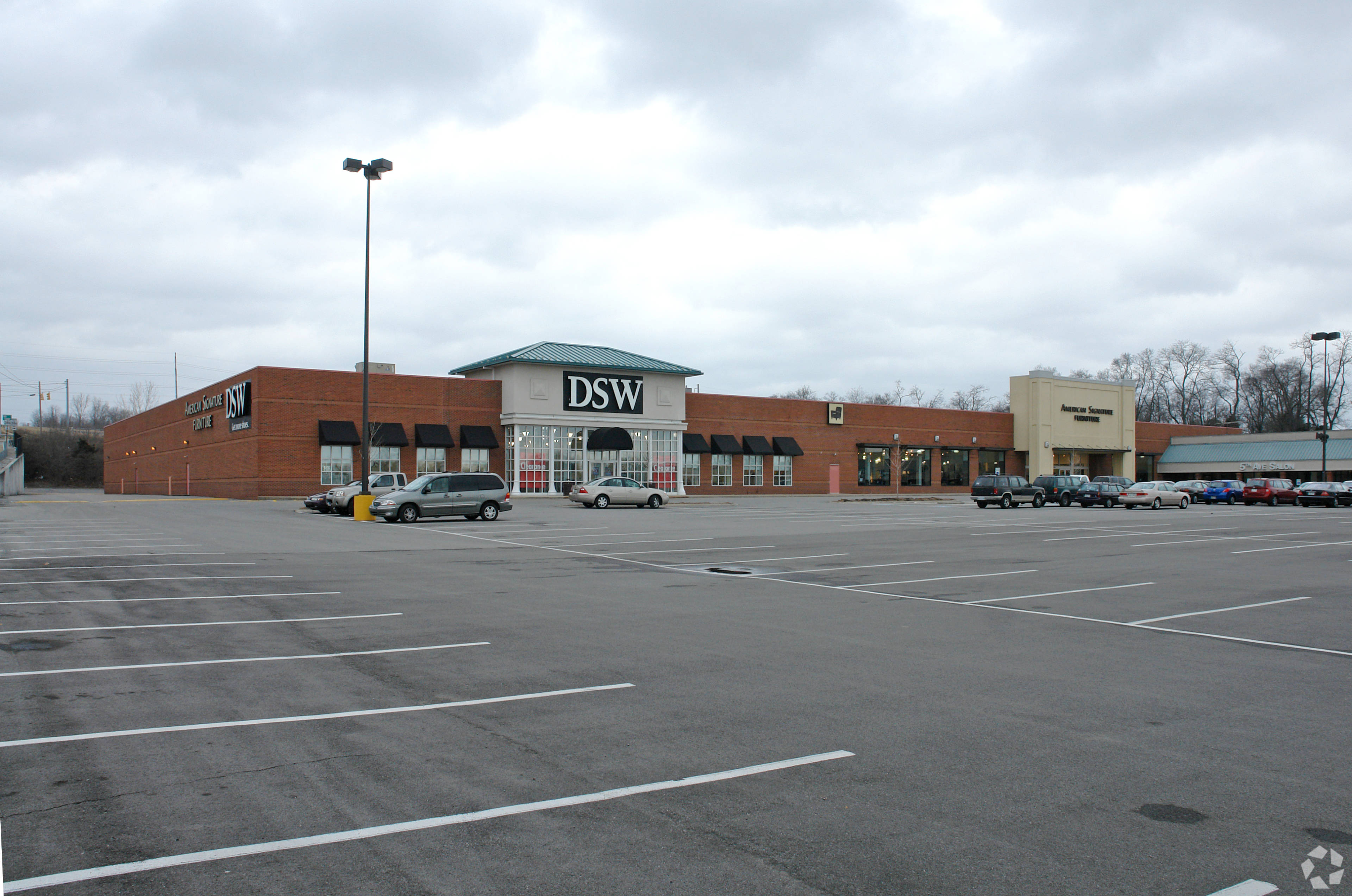 2130 Gallatin Pike, 2130 Gallatin Pike N JLL Properties US