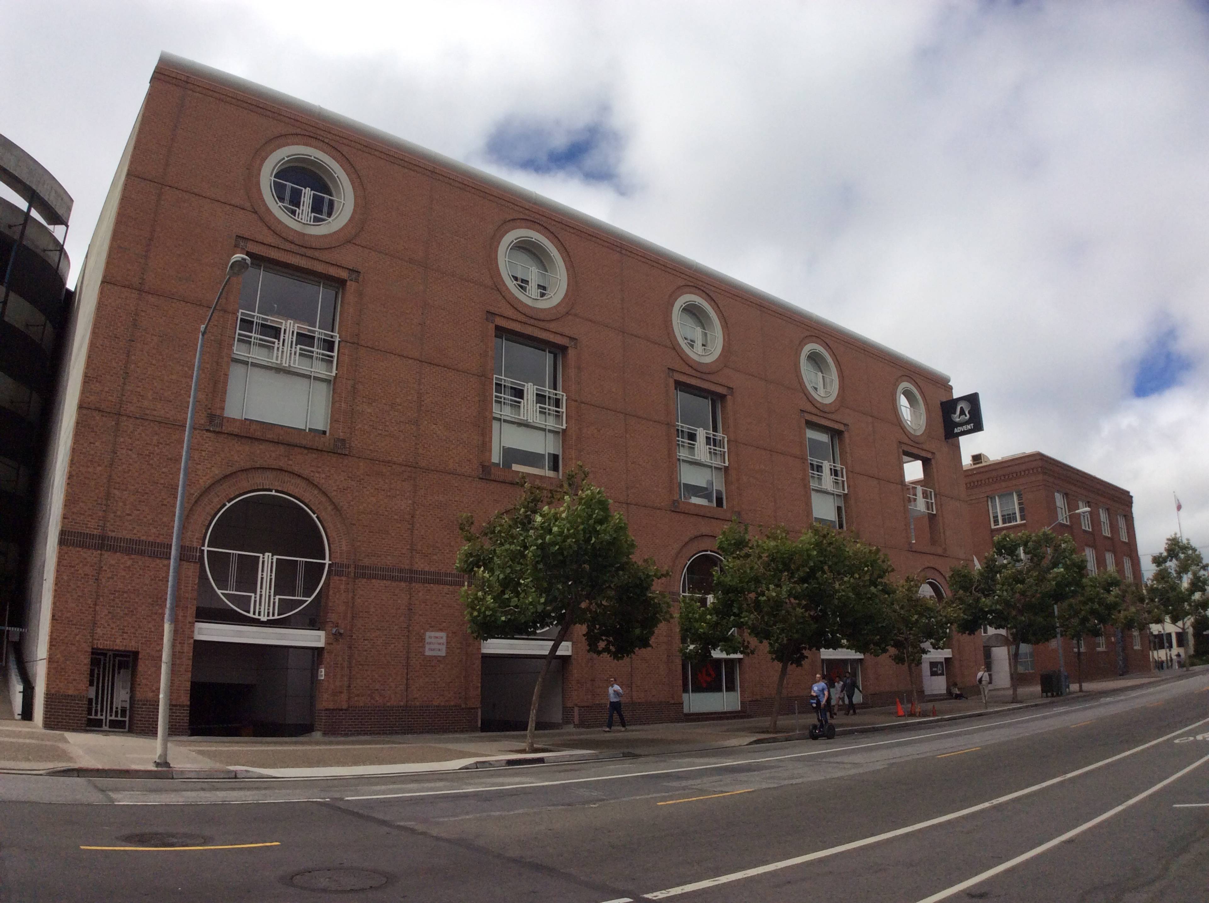 West Bldg, 600 Townsend St JLL Properties US