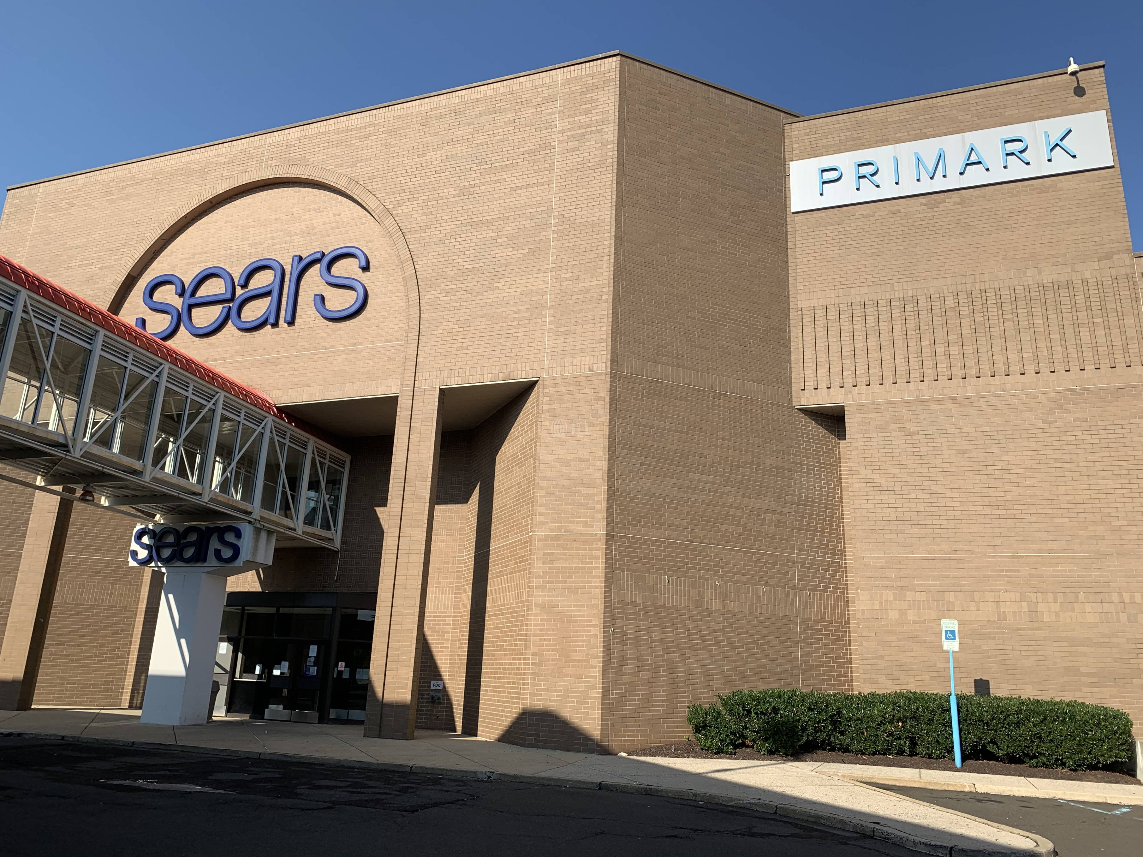 Willow Grove Park Sears 2550 W Moreland Rd JLL Properties US