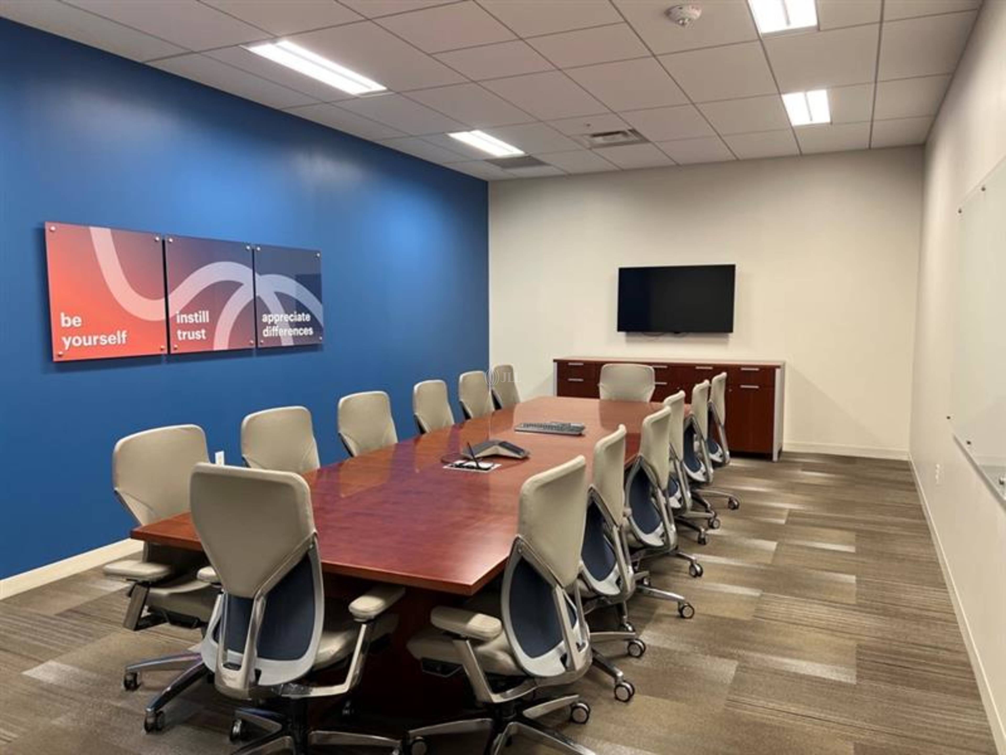 Churchman's Corporate Center, 8494 Christiana Road JLL Properties US