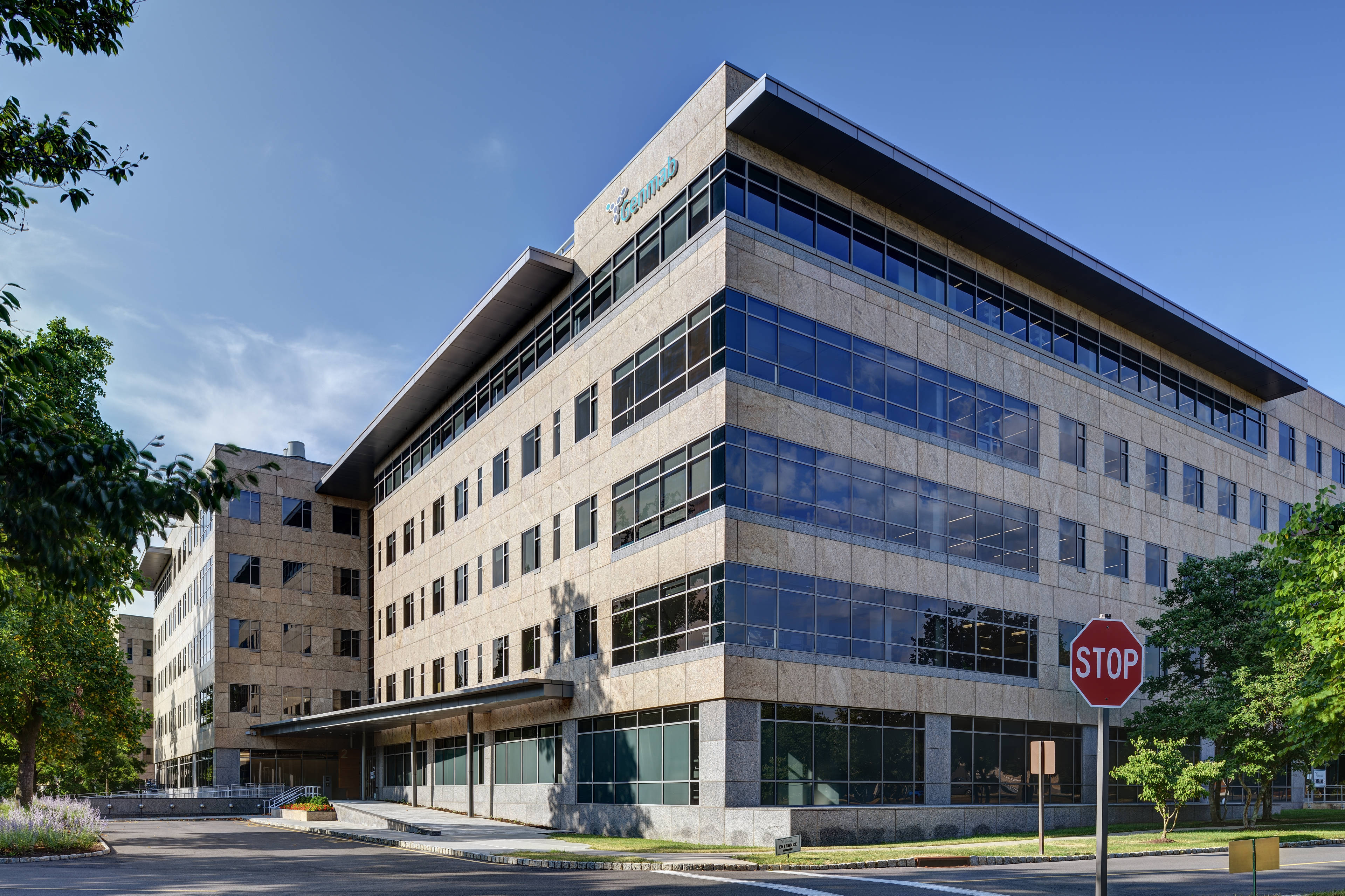 777 Scudders Mill Rd JLL Properties US