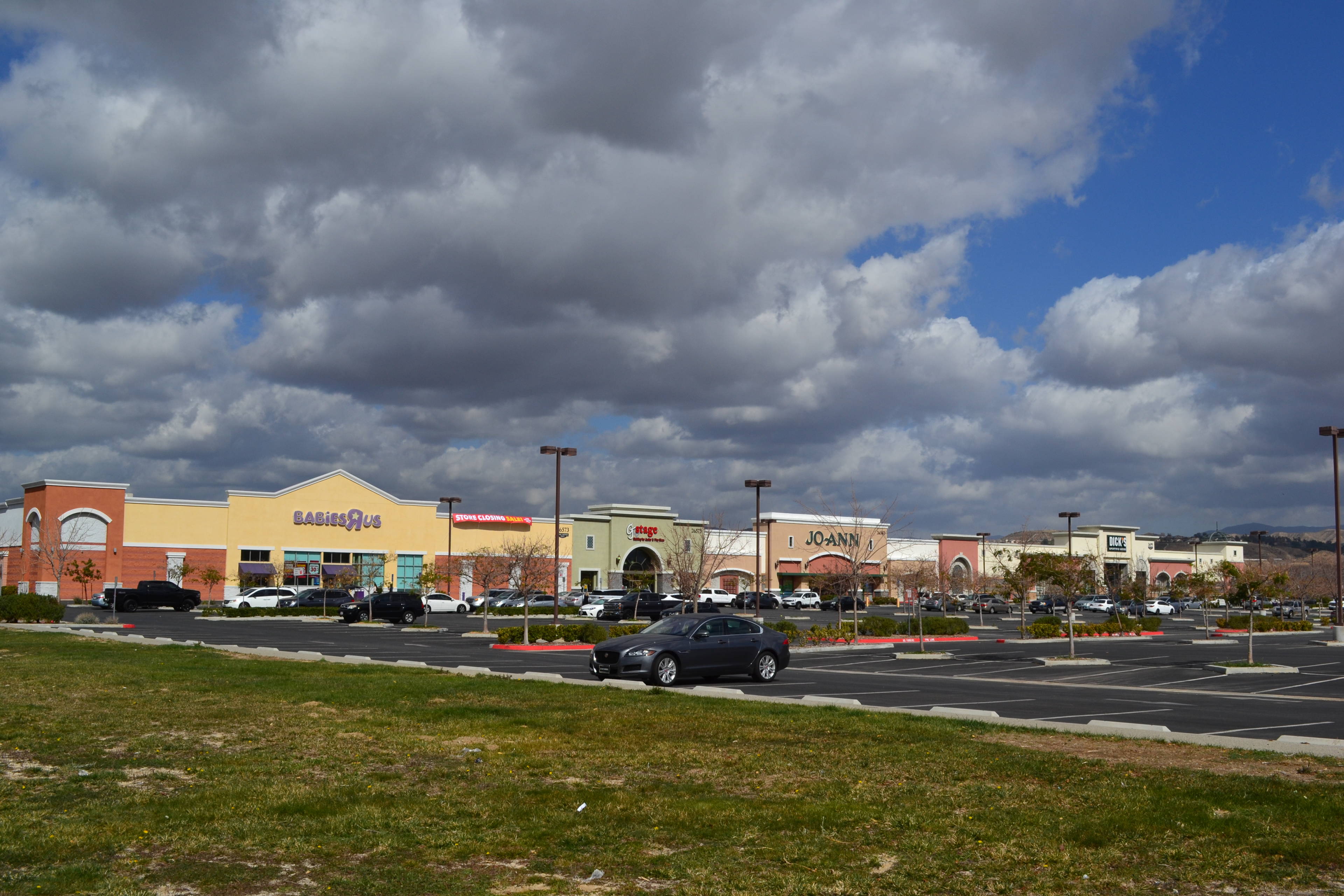 Centre Pointe Village, 2650126513 Carl Boyer Dr JLL Properties US