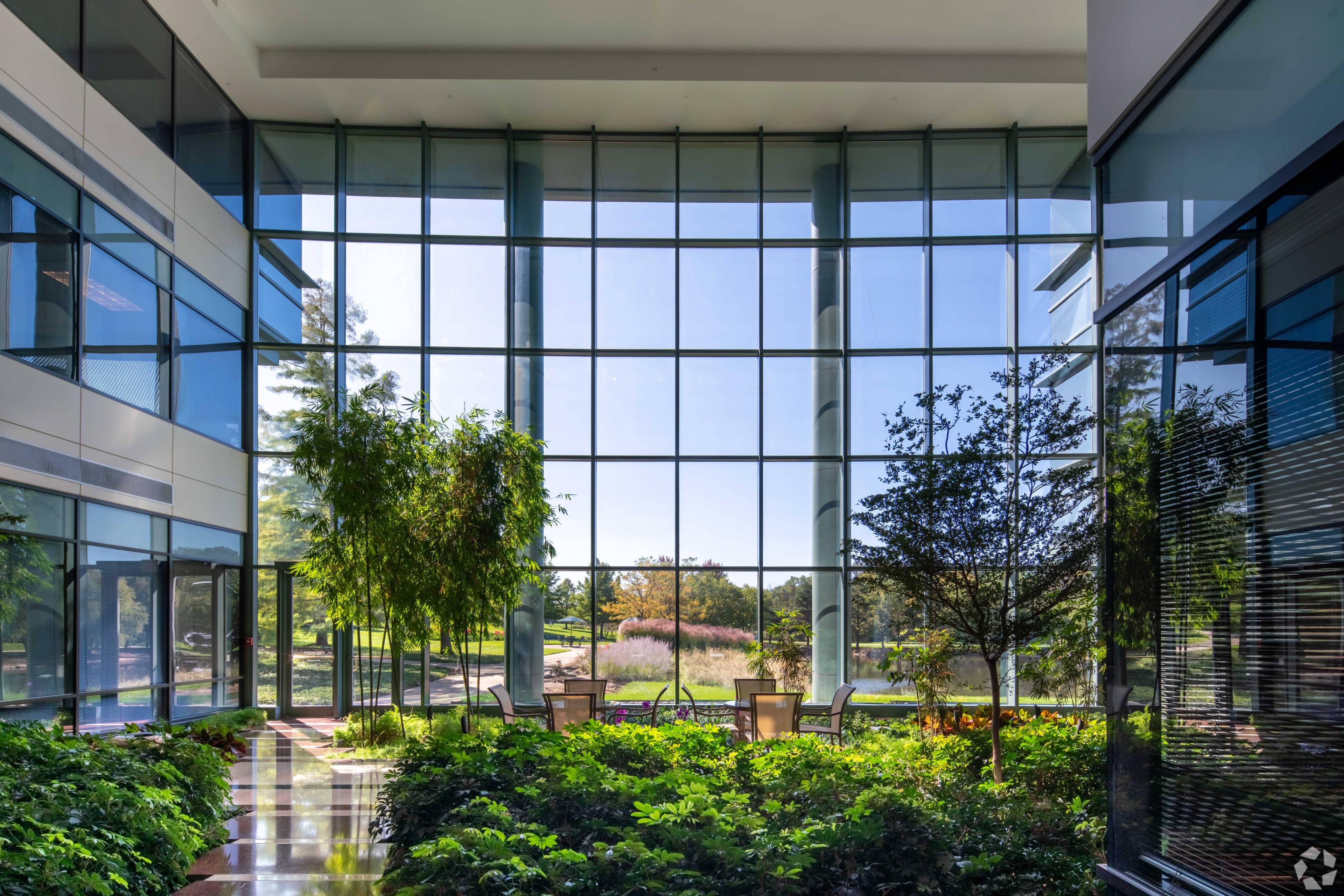 Esplanade V, 3250 Lacey Rd | JLL Properties - US