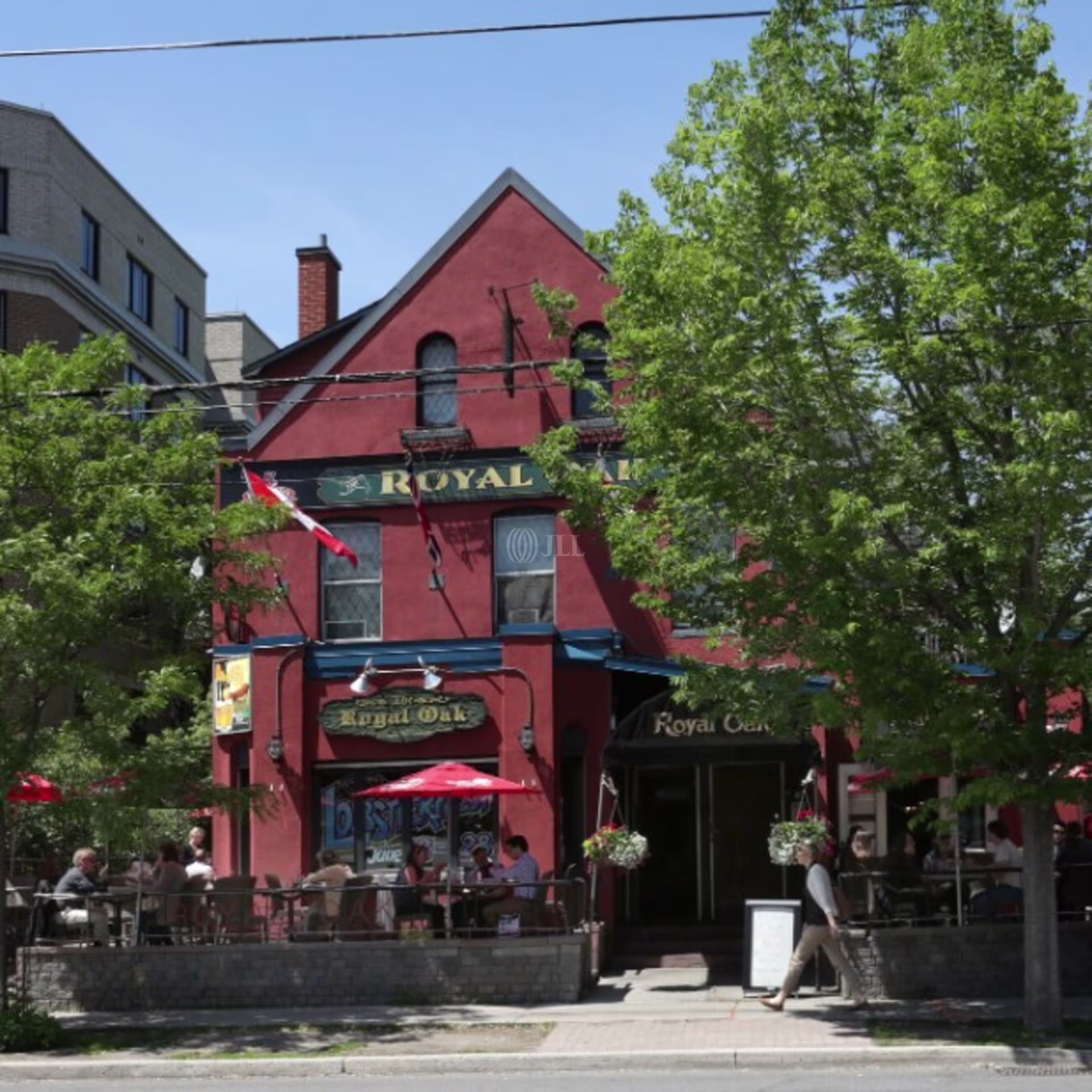 161 Laurier Avenue East