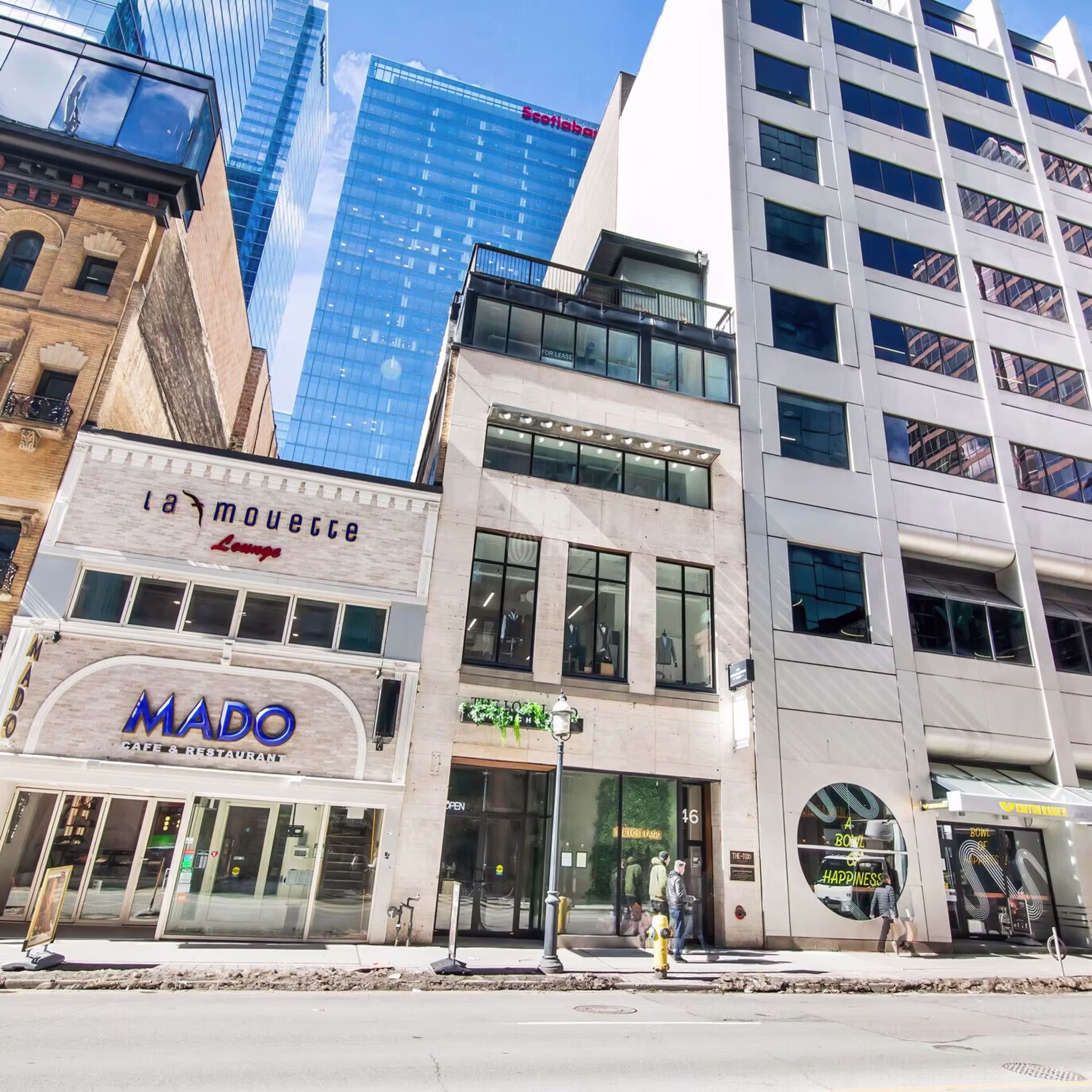146 Yonge St