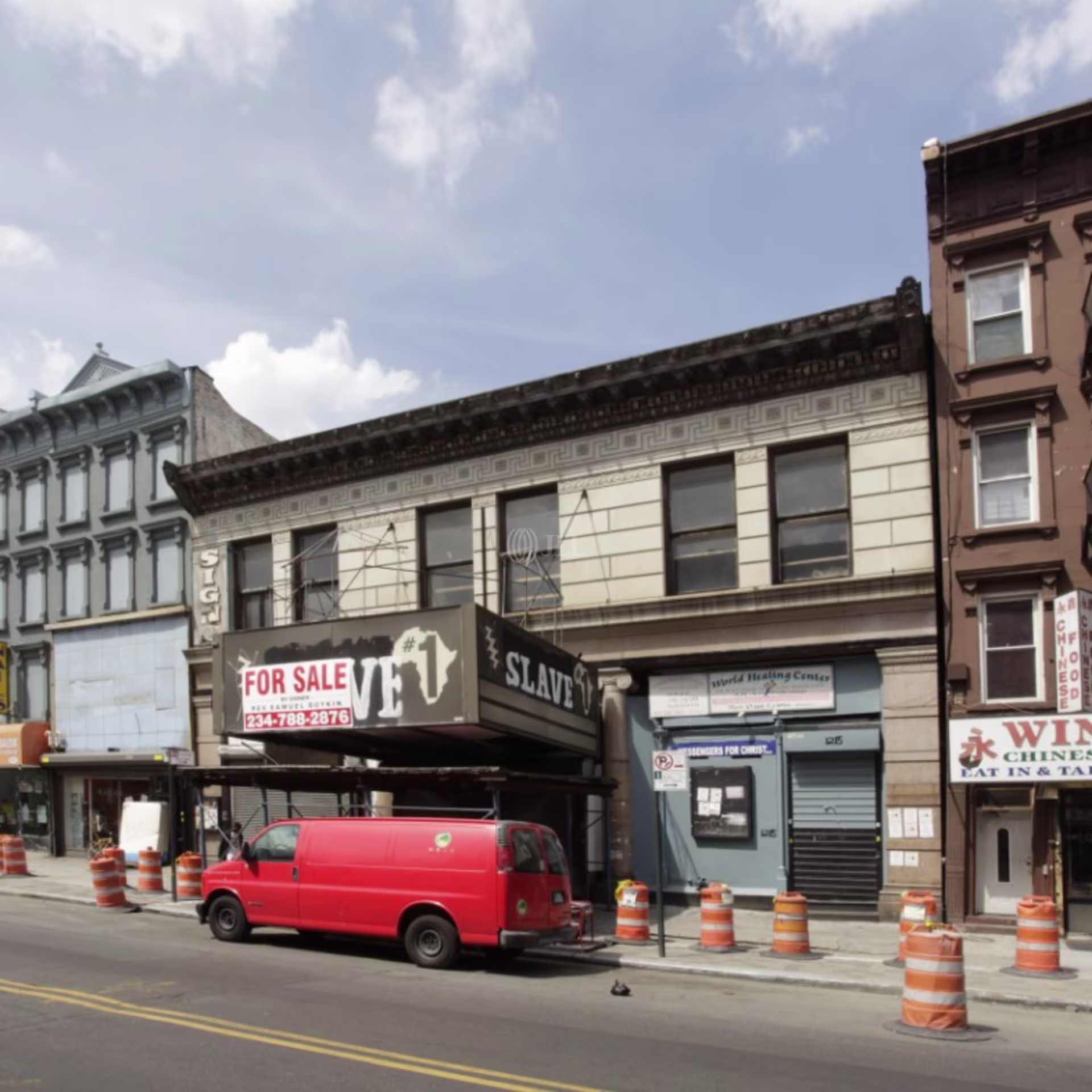 1215-1217 Fulton St