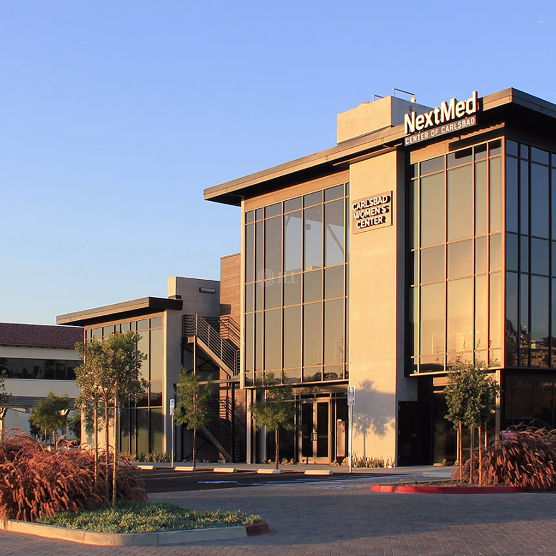 6125 Paseo del Norte