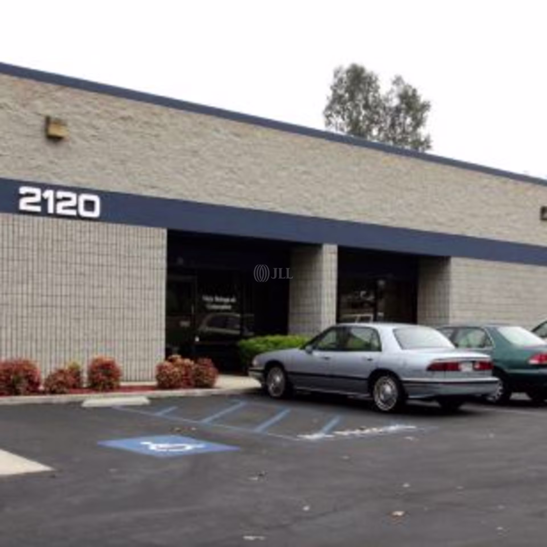 2120 Las Palmas Dr