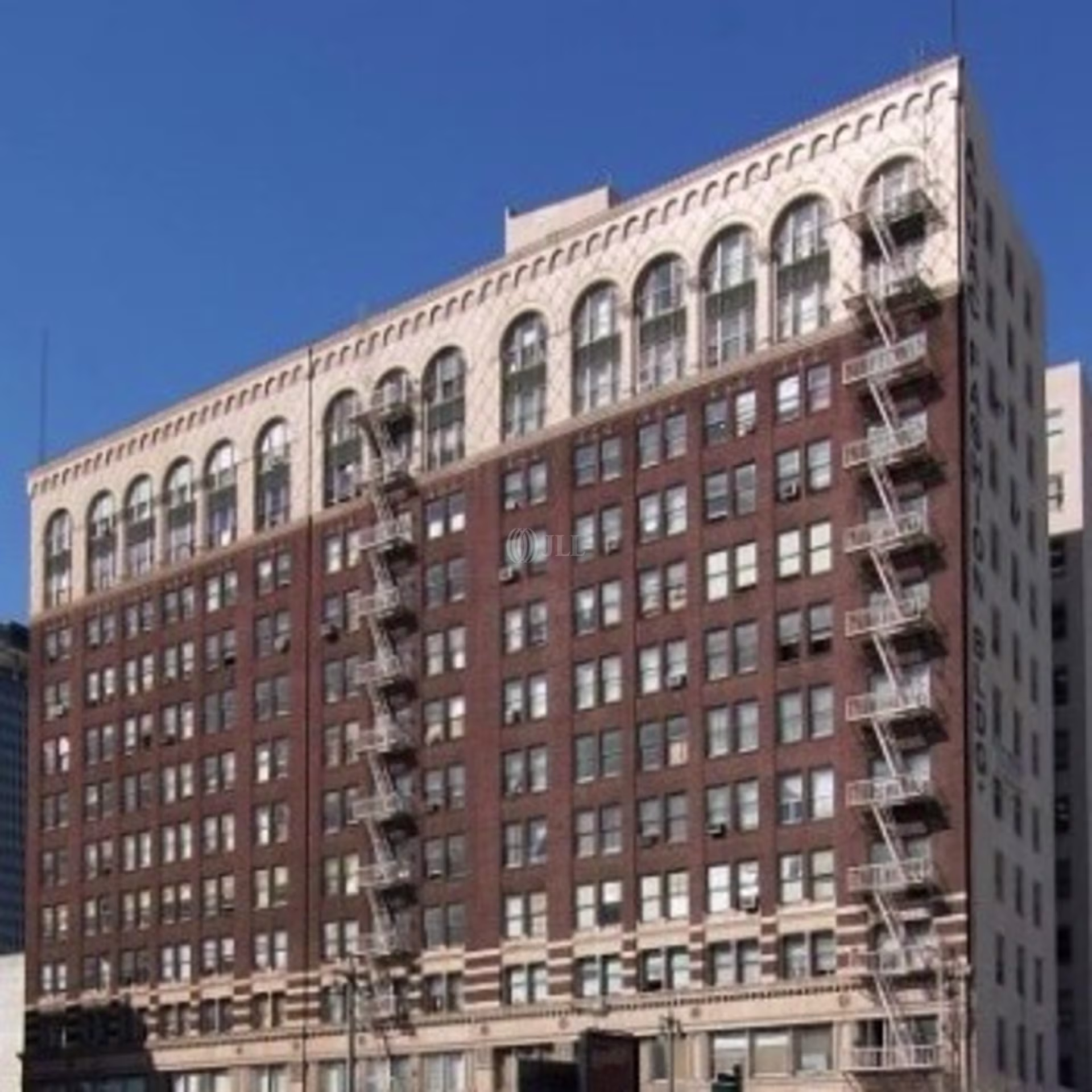 1023-1031 S Broadway