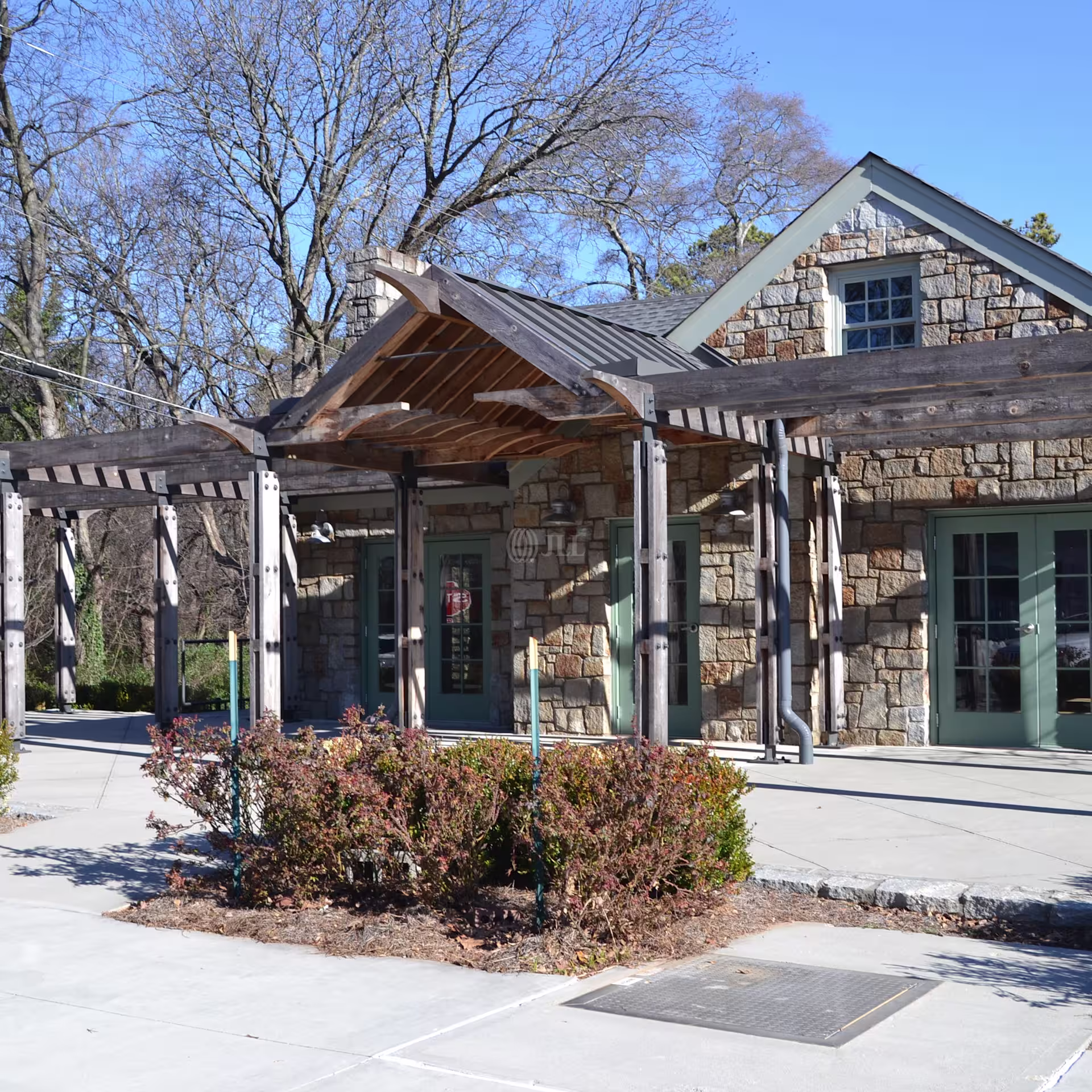 3580 W Lawrenceville St