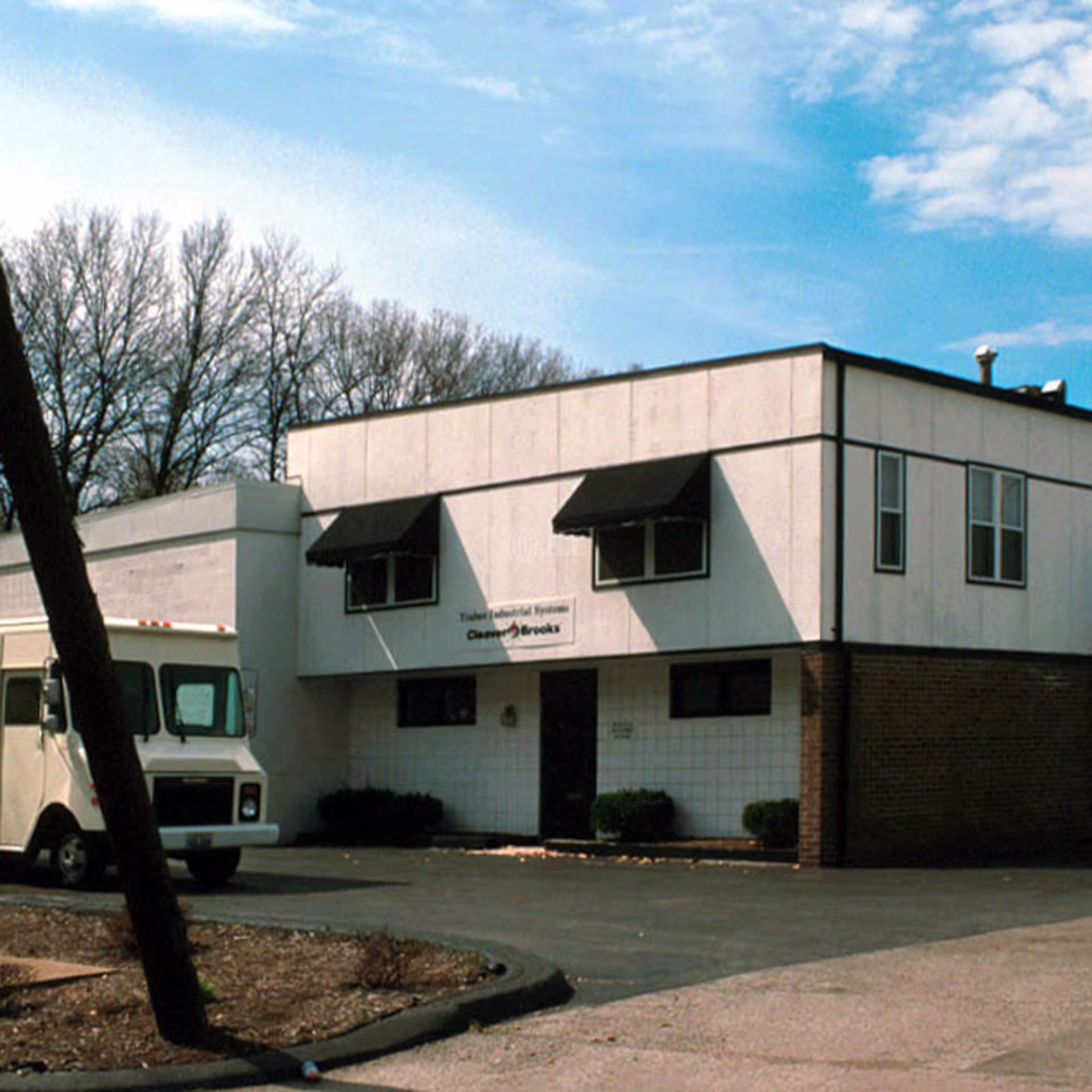 533 Lafayette Ave