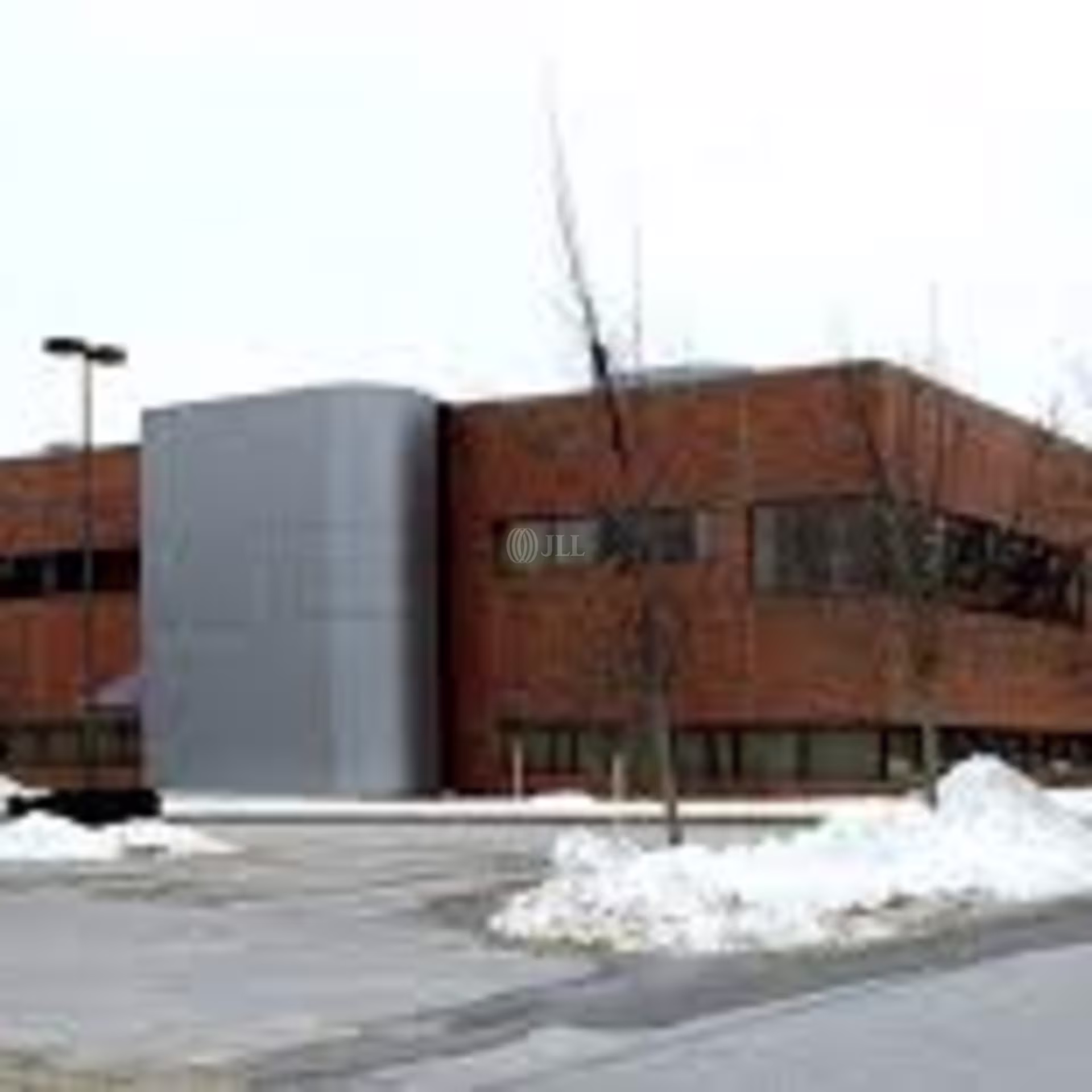 200 Ames Pond Dr
